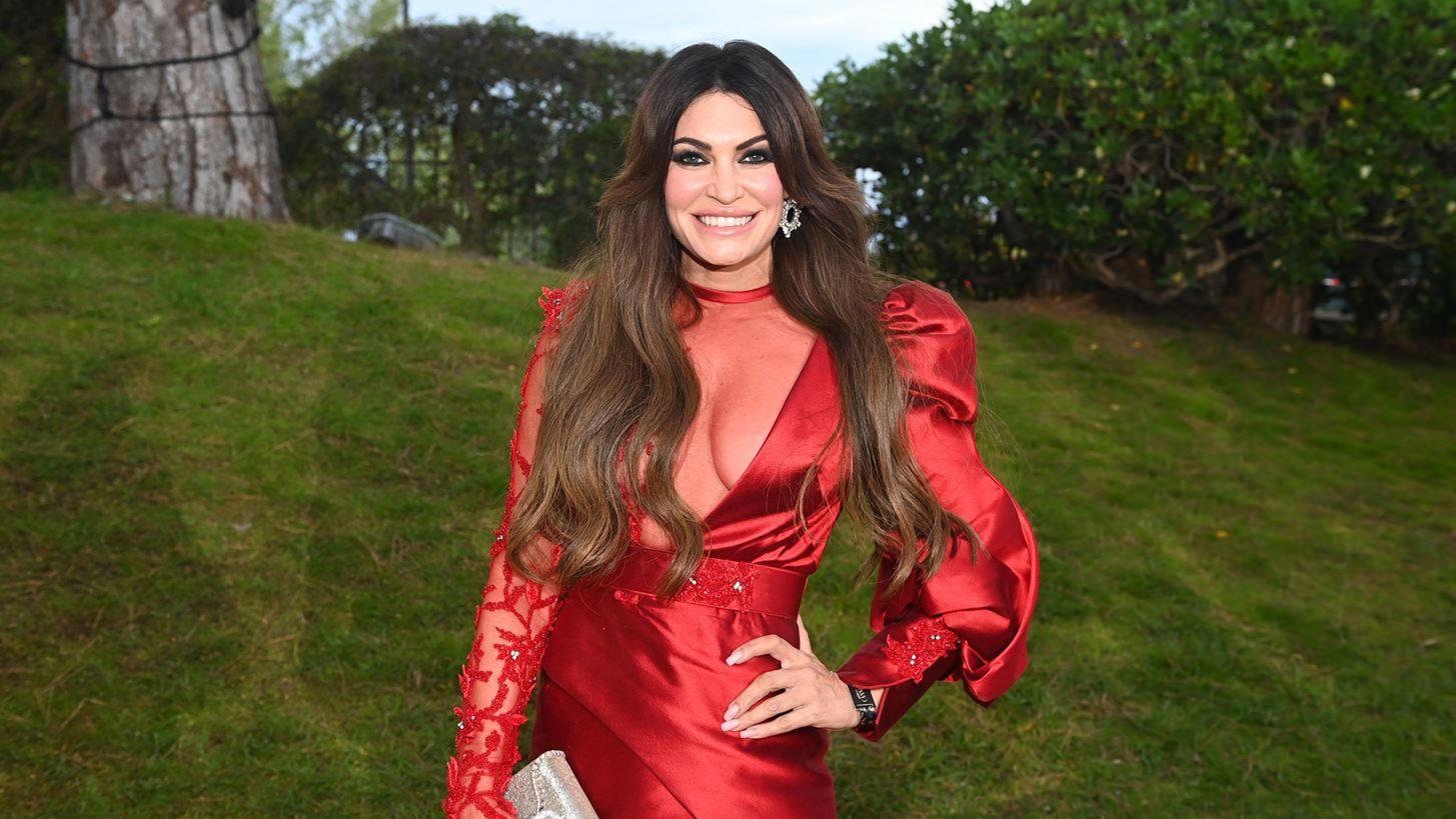 Kimberly Guilfoyle | &#x3A0;&#x3BF;&#x3B9;&#x3BF;&#x3C2; &#x3B5;&#x3AF;&#x3BD;&#x3B1;&#x3B9; &#x3BF; &#x3B5;&#x3BA;&#x3BA;&#x3B5;&#x3BD;&#x3C4;&#x3C1;&#x3B9;&#x3BA;&#x3CC;&#x3C2; &#x3C3;&#x3C4;&#x3B9;&#x3BB;&#x3AF;&#x3C3;&#x3C4;&#x3B1;&#x3C2; &#x3BA;&#x3B1;&#x3B9; &#x3BA;&#x3B1;&#x3BB;&#x3CC;&#x3C2; &#x3C4;&#x3B7;&#x3C2; &#x3C6;&#x3AF;&#x3BB;&#x3BF;&#x3C2;, Fancy James