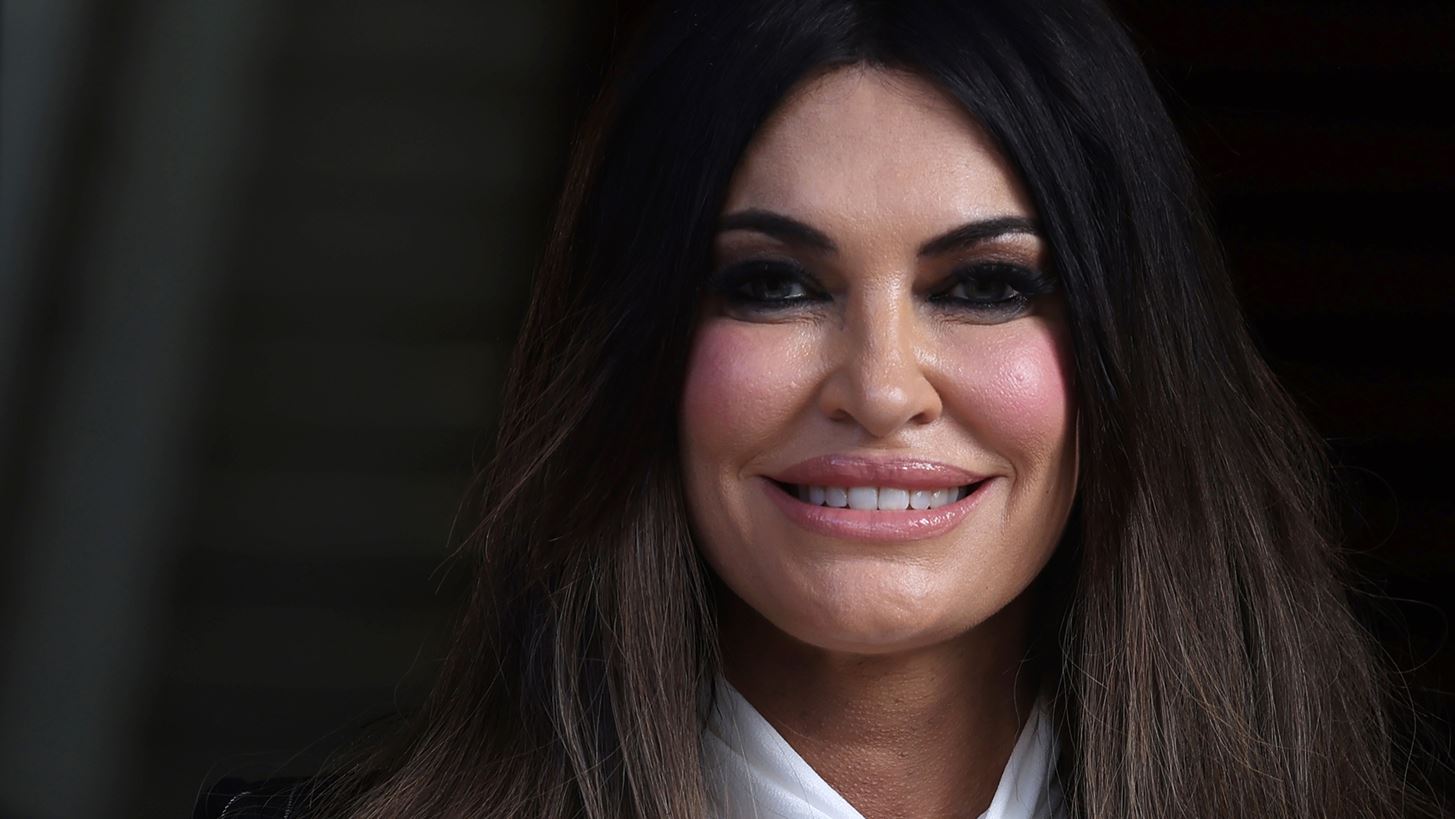 Kimberly Guilfoyle | &#x3A4;&#x3BF; &#x3C3;&#x3C7;&#x3CC;&#x3BB;&#x3B9;&#x3BF; &#x3B3;&#x3B9;&#x3B1; &#x3C4;&#x3B7; &#x39C;&#x3B1;&#x3C1;&#x3AD;&#x3B2;&#x3B1; &#x39C;&#x3B7;&#x3C4;&#x3C3;&#x3BF;&#x3C4;&#x3AC;&#x3BA;&#x3B7; &#x3BC;&#x3B5;&#x3C4;&#x3AC; &#x3C4;&#x3B7;&#x3BD; &#x3C0;&#x3C1;&#x3CE;&#x3C4;&#x3B7; &#x3C3;&#x3C5;&#x3BD;&#x3AC;&#x3BD;&#x3C4;&#x3B7;&#x3C3;&#x3AE; &#x3C4;&#x3BF;&#x3C5;&#x3C2;