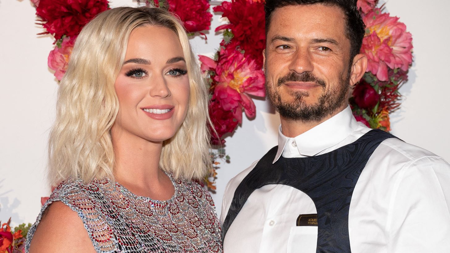 &quot;&#x395;&#x3AF;&#x3BC;&#x3B1;&#x3B9; &#x3BD;&#x3B7;&#x3C6;&#x3AC;&#x3BB;&#x3B9;&#x3B1; &#x3B5;&#x3B4;&#x3CE; &#x3BA;&#x3B1;&#x3B9; 5 &#x3B5;&#x3B2;&#x3B4;&#x3BF;&#x3BC;&#x3AC;&#x3B4;&#x3B5;&#x3C2;&quot; | &#x397; Katy Perry &#x3C5;&#x3C0;&#x3BF;&#x3C3;&#x3C7;&#x3AD;&#x3B8;&#x3B7;&#x3BA;&#x3B5; &#x3C3;&#x3C4;&#x3BF;&#x3BD; Orlando Bloom &#x3CC;&#x3C4;&#x3B9; &#x3B8;&#x3B1; &#x3B1;&#x3C0;&#x3AD;&#x3C7;&#x3B5;&#x3B9; &#x3B1;&#x3C0;&#x3CC; &#x3C4;&#x3BF; &#x3B1;&#x3BB;&#x3BA;&#x3BF;&#x3CC;&#x3BB;