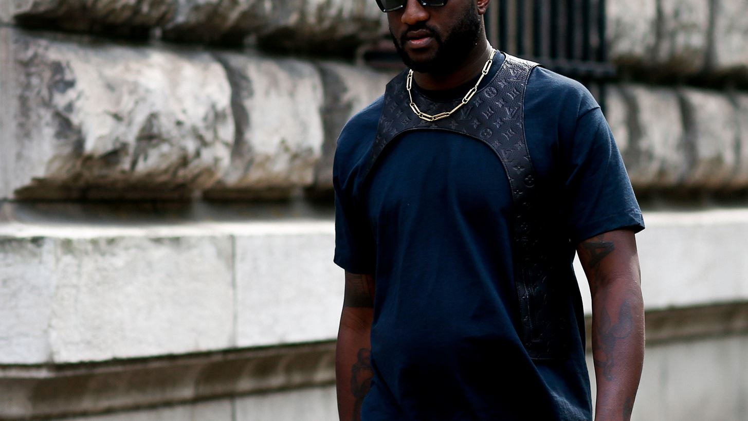 &#x39F; Virgil Abloh &#x3BC;&#x3B5;&#x3C4;&#x3B1;&#x3BC;&#x3BF;&#x3C1;&#x3C6;&#x3CE;&#x3BD;&#x3B5;&#x3B9; &#x3C4;&#x3B1; &#x3B8;&#x3C1;&#x3C5;&#x3BB;&#x3B9;&#x3BA;&#x3AC; Dunk Low &#x3C4;&#x3B7;&#x3C2; Nike