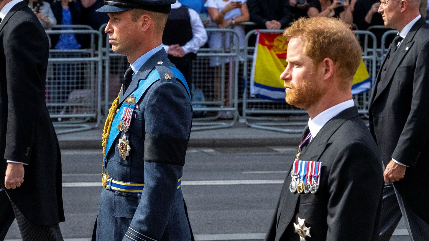 &#x3A0;&#x3C1;&#x3AF;&#x3B3;&#x3BA;&#x3B9;&#x3C0;&#x3B5;&#x3C2; William &amp; Harry | &#x3A0;&#x3B5;&#x3C1;&#x3C0;&#x3AC;&#x3C4;&#x3B7;&#x3C3;&#x3B1;&#x3BD; &#x3BC;&#x3B1;&#x3B6;&#x3AF; &#x3C3;&#x3C4;&#x3B7;&#x3BD; &#x3C0;&#x3BF;&#x3BC;&#x3C0;&#x3AE; &#x3C4;&#x3BF;&#x3C5; &#x3B2;&#x3B1;&#x3C3;&#x3B9;&#x3BB;&#x3B9;&#x3BA;&#x3BF;&#x3CD; &#x3C6;&#x3AD;&#x3C1;&#x3B5;&#x3C4;&#x3C1;&#x3BF;&#x3C5; &#x3CC;&#x3C0;&#x3C9;&#x3C2; &#x3C3;&#x3C4;&#x3B7;&#x3BD; &#x3BA;&#x3B7;&#x3B4;&#x3B5;&#x3AF;&#x3B1; &#x3C4;&#x3B7;&#x3C2; Diana