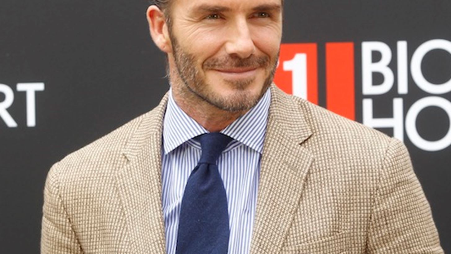 David Beckham: &#x3A0;&#x3CE;&#x3C2; &#x3BA;&#x3B1;&#x3BB;&#x3BB;&#x3B9;&#x3B5;&#x3C1;&#x3B3;&#x3B5;&#x3AF; &#x3C3;&#x3C4;&#x3BF;&#x3C5;&#x3C2; &#x3B3;&#x3B9;&#x3BF;&#x3C5;&#x3C2; &#x3C4;&#x3BF;&#x3C5; &#x3C4;&#x3BF; &#x3C6;&#x3B5;&#x3BC;&#x3B9;&#x3BD;&#x3B9;&#x3C3;&#x3BC;&#x3CC;;
