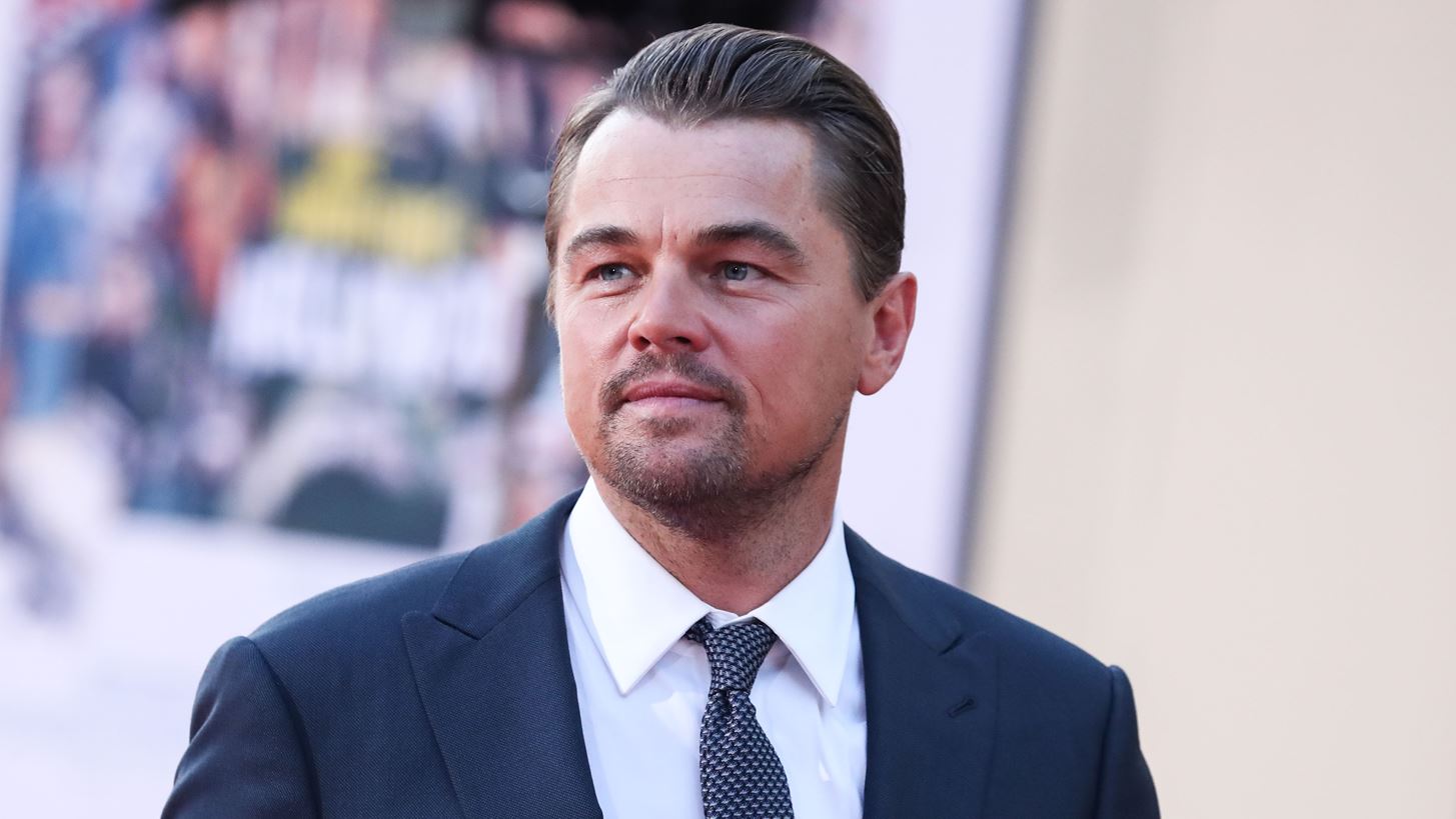 Leonardo DiCaprio | &#x3A4;&#x3AD;&#x3BB;&#x3BF;&#x3C2; &#x3B7; Gigi Hadid - &#x391;&#x3C5;&#x3C4;&#x3CC; &#x3C4;&#x3BF; top model &#x3B5;&#x3AF;&#x3BD;&#x3B1;&#x3B9; &#x3B7; &#x3BD;&#x3AD;&#x3B1; &#x3C4;&#x3BF;&#x3C5; &#x3C3;&#x3CD;&#x3BD;&#x3C4;&#x3C1;&#x3BF;&#x3C6;&#x3BF;&#x3C2;;