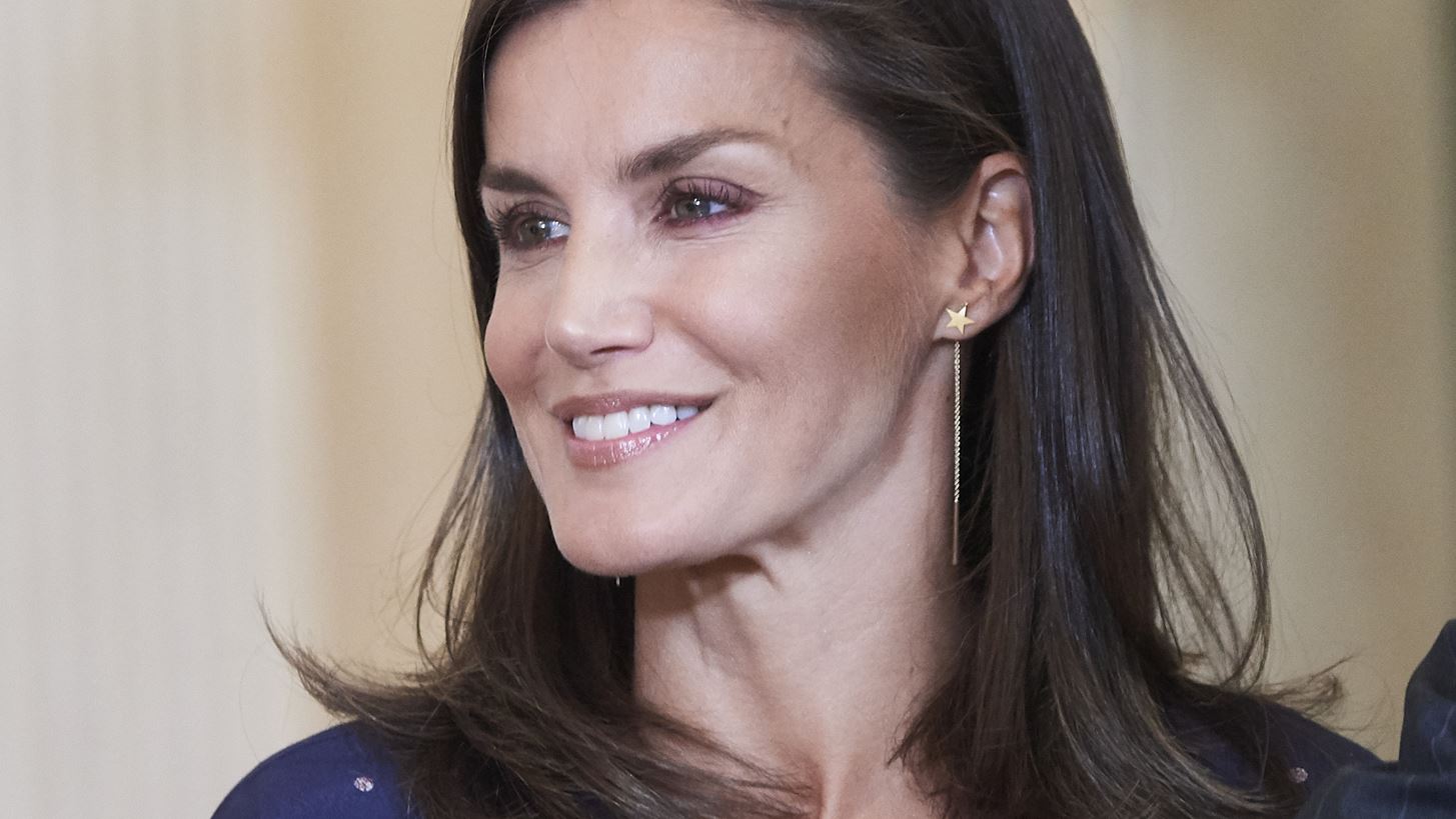B&#x3B1;&#x3C3;&#x3AF;&#x3BB;&#x3B9;&#x3C3;&#x3C3;&#x3B1; Letizia | &#x3A0;&#x3B9;&#x3BF; &#x3BA;&#x3BF;&#x3BC;&#x3C8;&#x3AE; &#x3B1;&#x3C0;&#x3CC; &#x3C0;&#x3BF;&#x3C4;&#x3AD; &#x3BC;&#x3B5; &#x3BD;&#x3AD;&#x3BF; hairlook &#x3BA;&#x3B1;&#x3B9; &#x3C6;&#x3BB;&#x3BF;&#x3C1;&#x3AC;&#x3BB; &#x3C6;&#x3CC;&#x3C1;&#x3B5;&#x3BC;&#x3B1;