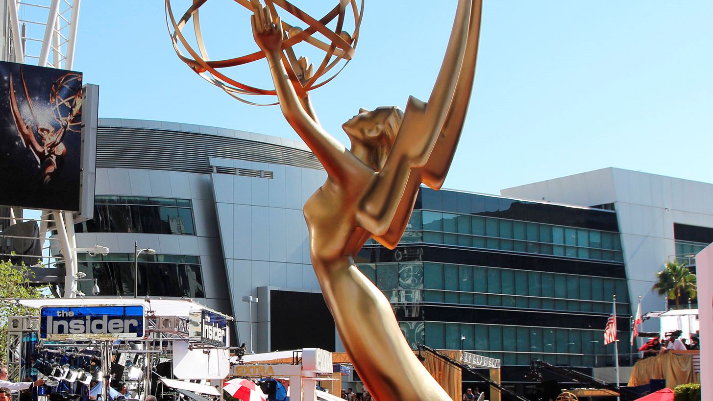 Emmys 2022 | &#x391;&#x3BD;&#x3B1;&#x3BA;&#x3BF;&#x3B9;&#x3BD;&#x3CE;&#x3B8;&#x3B7;&#x3BA;&#x3B1;&#x3BD; &#x3BF;&#x3B9; &#x3C5;&#x3C0;&#x3BF;&#x3C8;&#x3B7;&#x3C6;&#x3B9;&#x3CC;&#x3C4;&#x3B7;&#x3C4;&#x3B5;&#x3C2; &#x3C4;&#x3C9;&#x3BD; &#x3C4;&#x3B7;&#x3BB;&#x3B5;&#x3BF;&#x3C0;&#x3C4;&#x3B9;&#x3BA;&#x3CE;&#x3BD; &#x3B2;&#x3C1;&#x3B1;&#x3B2;&#x3B5;&#x3AF;&#x3C9;&#x3BD;