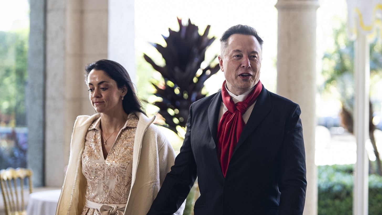 Elon Musk | Σπάνια εμφάνιση με τη σύντροφό του, Shivon Zilis