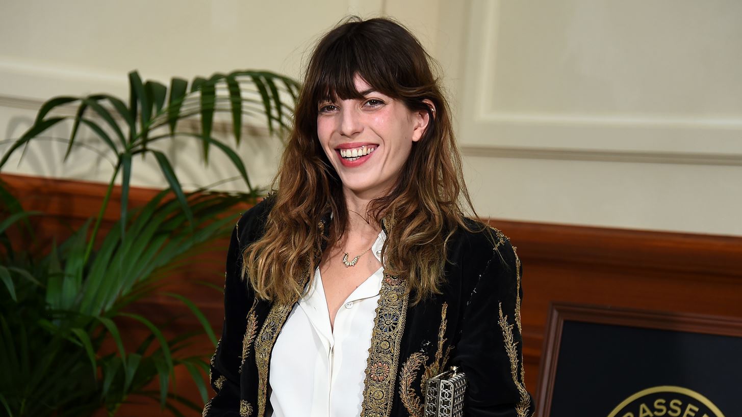 &#x3A4;&#x3BF; cool parisian &#x3C3;&#x3C4;&#x3C5;&#x3BB; &#x3C4;&#x3B7;&#x3C2; Lou Doillon