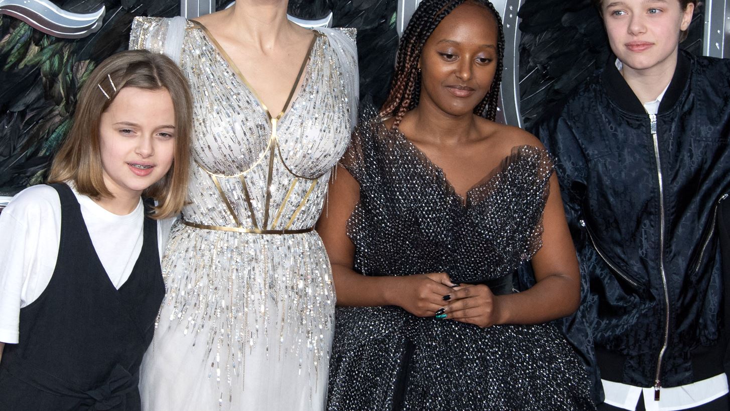 &#x391;&#x3BD;&#x3C4;&#x3B6;&#x3B5;&#x3BB;&#x3AF;&#x3BD;&#x3B1; &#x3A4;&#x3B6;&#x3BF;&#x3BB;&#x3AF;: &quot;To &#x3C3;&#x3CD;&#x3C3;&#x3C4;&#x3B7;&#x3BC;&#x3B1; &#x3BC;&#x3B5; &#x3C0;&#x3C1;&#x3BF;&#x3C3;&#x3C4;&#x3B1;&#x3C4;&#x3B5;&#x3CD;&#x3B5;&#x3B9; &#x3B1;&#x3BB;&#x3BB;&#x3AC; &#x3AF;&#x3C3;&#x3C9;&#x3C2; &#x3B4;&#x3B5;&#x3BD; &#x3C0;&#x3C1;&#x3BF;&#x3C3;&#x3C4;&#x3B1;&#x3C4;&#x3B5;&#x3CD;&#x3B5;&#x3B9; &#x3C4;&#x3B7;&#x3BD; &#x3B1;&#x3C6;&#x3C1;&#x3BF;&#x3B1;&#x3BC;&#x3B5;&#x3C1;&#x3B9;&#x3BA;&#x3B1;&#x3BD;&#x3AE; &#x3BA;&#x3CC;&#x3C1;&#x3B7; &#x3BC;&#x3BF;&#x3C5;&quot;