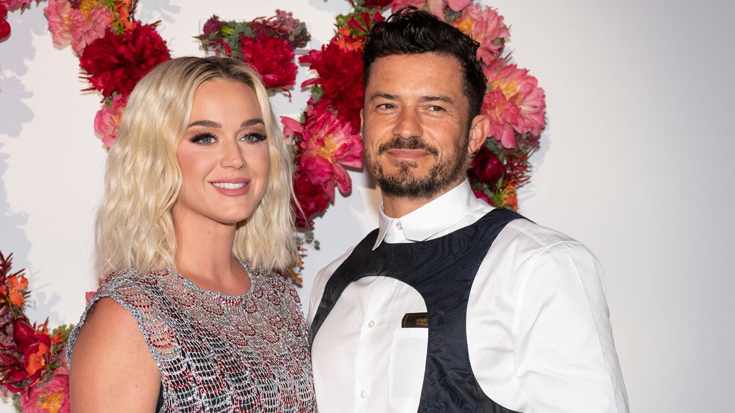 &#x397; Katy Perry &#x3B1;&#x3C0;&#x3BF;&#x3BA;&#x3AC;&#x3BB;&#x3C5;&#x3C8;&#x3B5; &#x3C4;&#x3BF;&#x3BD; &#x3BB;&#x3CC;&#x3B3;&#x3BF; &#x3C4;&#x3BF;&#x3C5; &#x3C3;&#x3CD;&#x3BD;&#x3C4;&#x3BF;&#x3BC;&#x3BF;&#x3C5; &#x3C7;&#x3C9;&#x3C1;&#x3B9;&#x3C3;&#x3BC;&#x3BF;&#x3CD; &#x3C4;&#x3B7;&#x3C2; &#x3B1;&#x3C0;&#x3CC; &#x3C4;&#x3BF;&#x3BD; Orlando Bloom