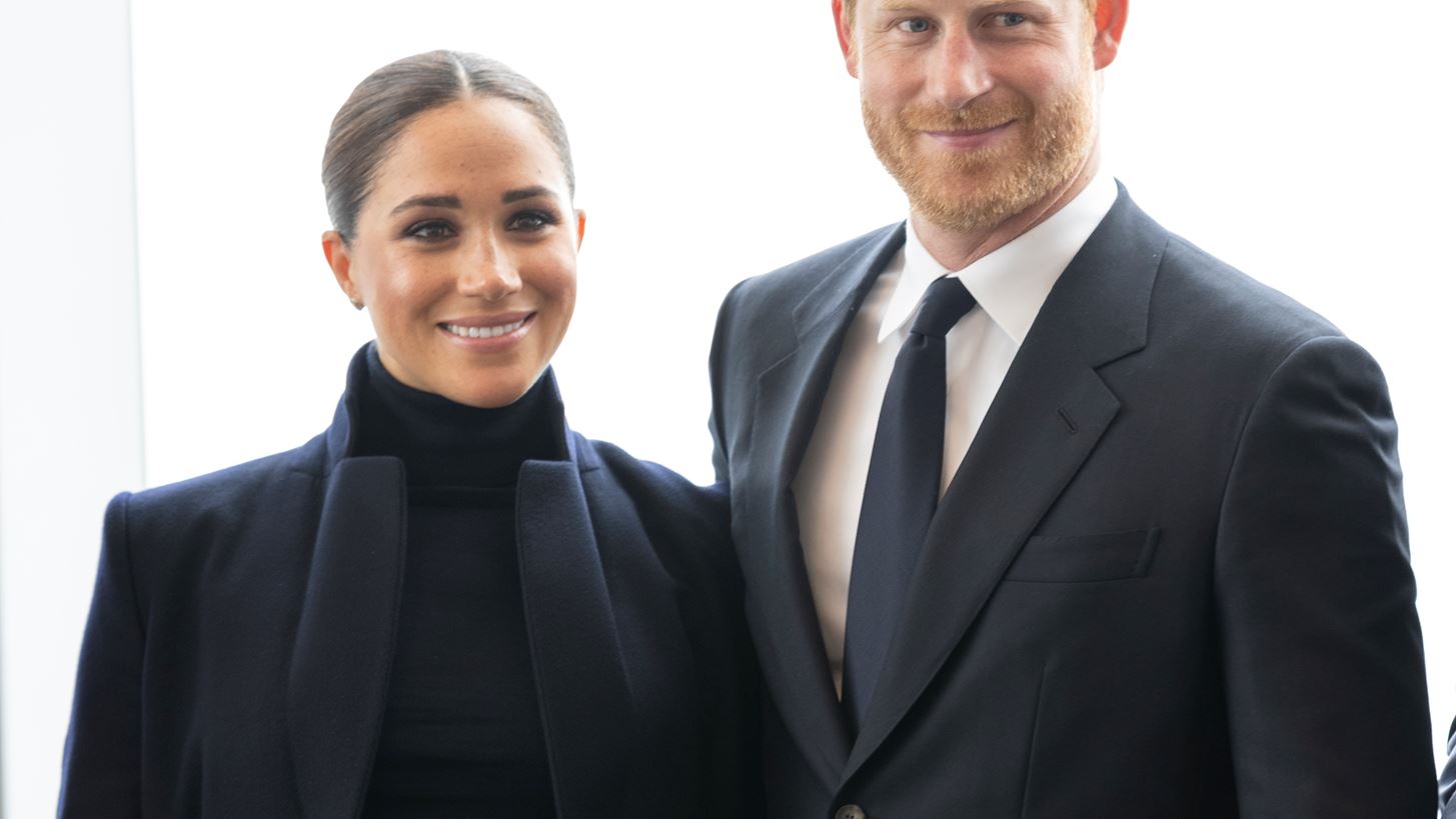 Meghan Markle | &#x39F;&#x3B9; &#x3B1;&#x3BB;&#x3BB;&#x3B1;&#x3B3;&#x3AD;&#x3C2; &#x3C0;&#x3BF;&#x3C5; &#x3AD;&#x3C7;&#x3B5;&#x3B9; &#x3BA;&#x3AC;&#x3BD;&#x3B5;&#x3B9; &#x3C3;&#x3C4;&#x3BF; look &#x3C4;&#x3B7;&#x3C2; &#x3B3;&#x3B9;&#x3B1; &#x3BD;&#x3B1; &#x3B5;&#x3BC;&#x3C0;&#x3BD;&#x3AD;&#x3B5;&#x3B9; &#x3C0;&#x3B5;&#x3C1;&#x3B9;&#x3C3;&#x3C3;&#x3CC;&#x3C4;&#x3B5;&#x3C1;&#x3B7; &#x3B1;&#x3C5;&#x3C4;&#x3BF;&#x3C0;&#x3B5;&#x3C0;&#x3BF;&#x3AF;&#x3B8;&#x3B7;&#x3C3;&#x3B7;