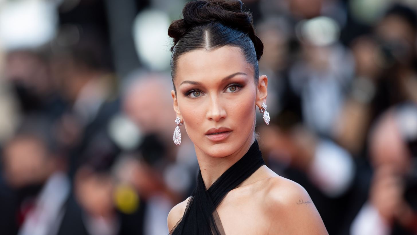 &#x397; Bella Hadid &#x3C3;&#x3B5; &#x3C1;&#x3CC;&#x3BB;&#x3BF; &#x3B7;&#x3B8;&#x3BF;&#x3C0;&#x3BF;&#x3B9;&#x3BF;&#x3CD; - &#x397; &#x3C0;&#x3C1;&#x3CE;&#x3C4;&#x3B7; &#x3C4;&#x3B7;&#x3C2; &#x3C3;&#x3C5;&#x3BC;&#x3BC;&#x3B5;&#x3C4;&#x3BF;&#x3C7;&#x3AE; &#x3C3;&#x3B5; &#x3C4;&#x3B7;&#x3BB;&#x3B5;&#x3BF;&#x3C0;&#x3C4;&#x3B9;&#x3BA;&#x3AE; &#x3C3;&#x3B5;&#x3B9;&#x3C1;&#x3AC;