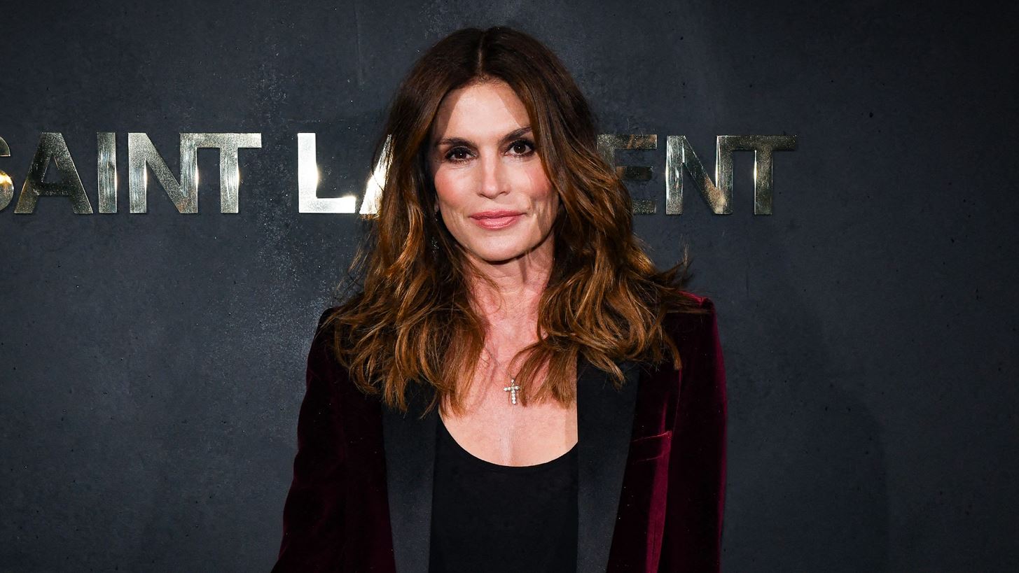 Cindy Crawford | &#x397; &#x3B1;&#x3B4;&#x3B7;&#x3BC;&#x3BF;&#x3C3;&#x3AF;&#x3B5;&#x3C5;&#x3C4;&#x3B7; &#x3C6;&#x3C9;&#x3C4;&#x3BF;&#x3B3;&#x3C1;&#x3B1;&#x3C6;&#x3AF;&#x3B1; &#x3B1;&#x3C0;&#x3CC; &#x3C4;&#x3BF;&#x3BD; &#x3B3;&#x3AC;&#x3BC;&#x3BF; &#x3C4;&#x3B7;&#x3C2; &#x3BC;&#x3B5; &#x3C4;&#x3BF;&#x3BD; Rande Gerber