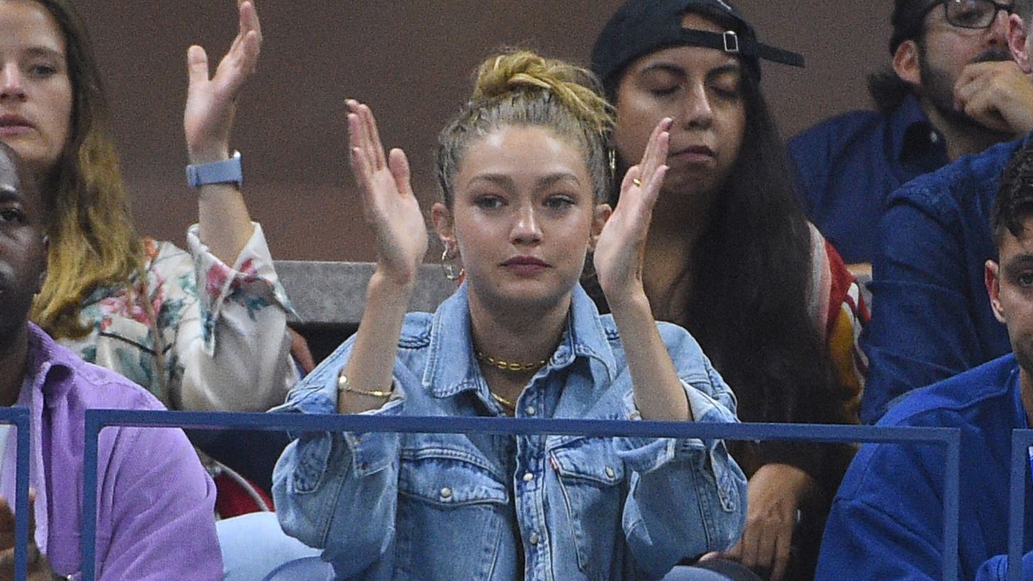 H Gigi Hadid &#x3B8;&#x3B1; &#x3C0;&#x3B1;&#x3AF;&#x3BE;&#x3B5;&#x3B9; &#x3C4;&#x3AD;&#x3BD;&#x3B9;&#x3C2; &#x3BC;&#x3B5; &#x3C4;&#x3B7;&#x3BD; Serena Williams