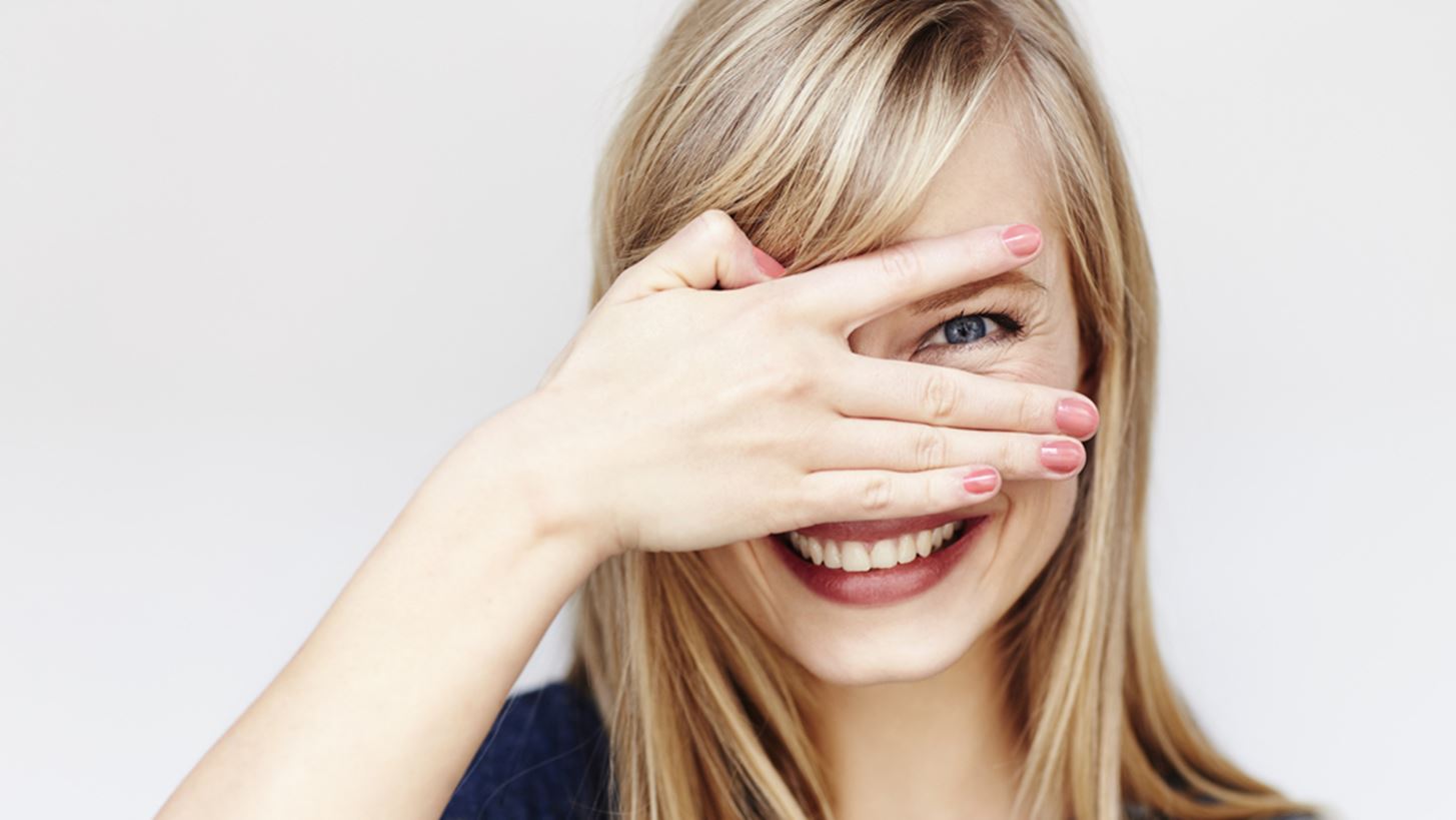 10 καθημερινές συνήθειες που καταστρέφουν τα μάτια σου