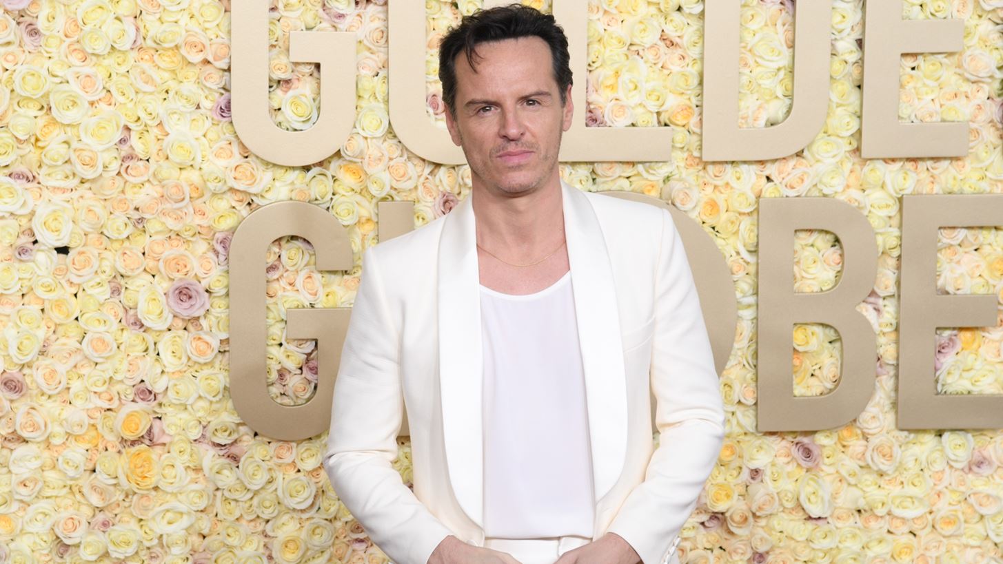 Andrew Scott: &quot;&#x391;&#x3C0;&#x3BF;&#x3BB;&#x3B1;&#x3BC;&#x3B2;&#x3AC;&#x3BD;&#x3C9; &#x3C4;&#x3BF; &#x3CC;&#x3C4;&#x3B9; &#x3B5;&#x3AF;&#x3BC;&#x3B1;&#x3B9; &#x3B3;&#x3BA;&#x3AD;&#x3B9; &#x3C4;&#x3CC;&#x3C3;&#x3BF; &#x3C0;&#x3BF;&#x3BB;&#x3CD; &#x3C3;&#x3B5; &#x3C4;&#x3CC;&#x3C3;&#x3B1; &#x3C0;&#x3BF;&#x3BB;&#x3BB;&#x3AC; &#x3B5;&#x3C0;&#x3AF;&#x3C0;&#x3B5;&#x3B4;&#x3B1;&quot;