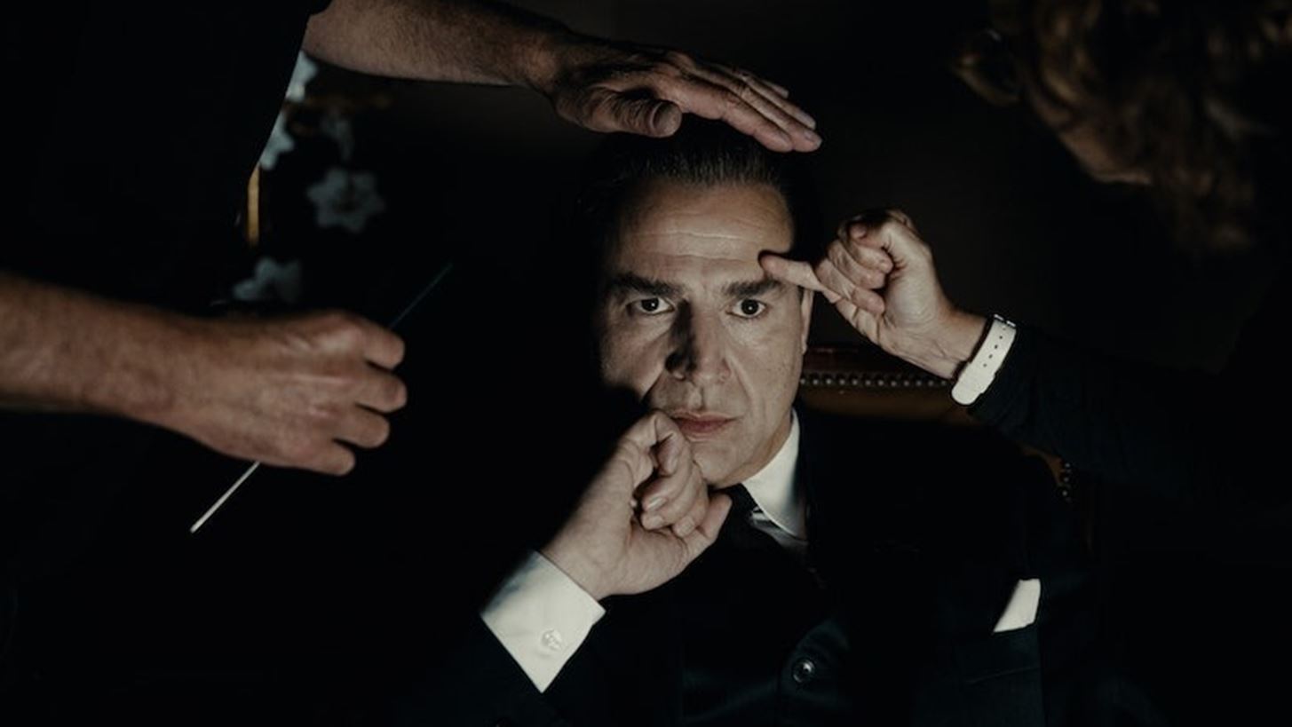 Crist&#xF3;bal Balenciaga | &#x397; &#x3B6;&#x3C9;&#x3AE; &#x3C4;&#x3BF;&#x3C5; &#x399;&#x3C3;&#x3C0;&#x3B1;&#x3BD;&#x3BF;&#x3CD; &#x3C3;&#x3C7;&#x3B5;&#x3B4;&#x3B9;&#x3B1;&#x3C3;&#x3C4;&#x3AE; &#x3C3;&#x3C4;&#x3B7; &#x3BC;&#x3B9;&#x3BA;&#x3C1;&#x3AE; &#x3BF;&#x3B8;&#x3CC;&#x3BD;&#x3B7;