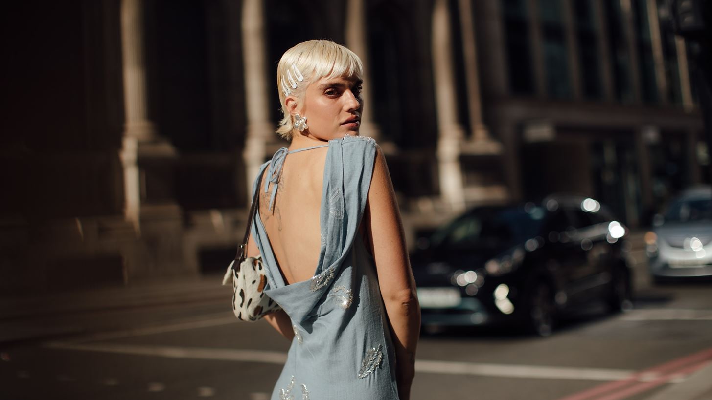 Gen Z | Μήπως αυτή η γενιά έχει "τελειώσει" με τη μόδα;