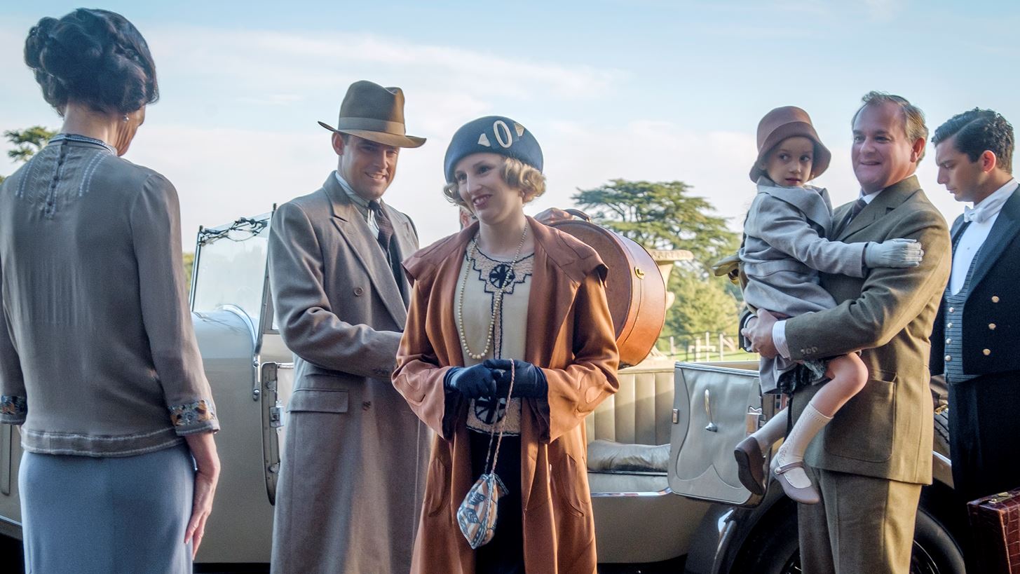 Downton Abbey | A&#x3BB;&#x3BB;&#x3B1;&#x3B3;&#x3AE; &#x3C3;&#x3C4;&#x3B7;&#x3BD; &#x3B7;&#x3BC;&#x3B5;&#x3C1;&#x3BF;&#x3BC;&#x3B7;&#x3BD;&#x3AF;&#x3B1; &#x3C4;&#x3B7;&#x3C2; &#x3C0;&#x3C1;&#x3B5;&#x3BC;&#x3B9;&#x3AD;&#x3C1;&#x3B1;&#x3C2; &#x3C4;&#x3B7;&#x3C2; &#x3B4;&#x3B5;&#x3CD;&#x3C4;&#x3B5;&#x3C1;&#x3B7;&#x3C2; &#x3C4;&#x3B1;&#x3B9;&#x3BD;&#x3AF;&#x3B1;&#x3C2;