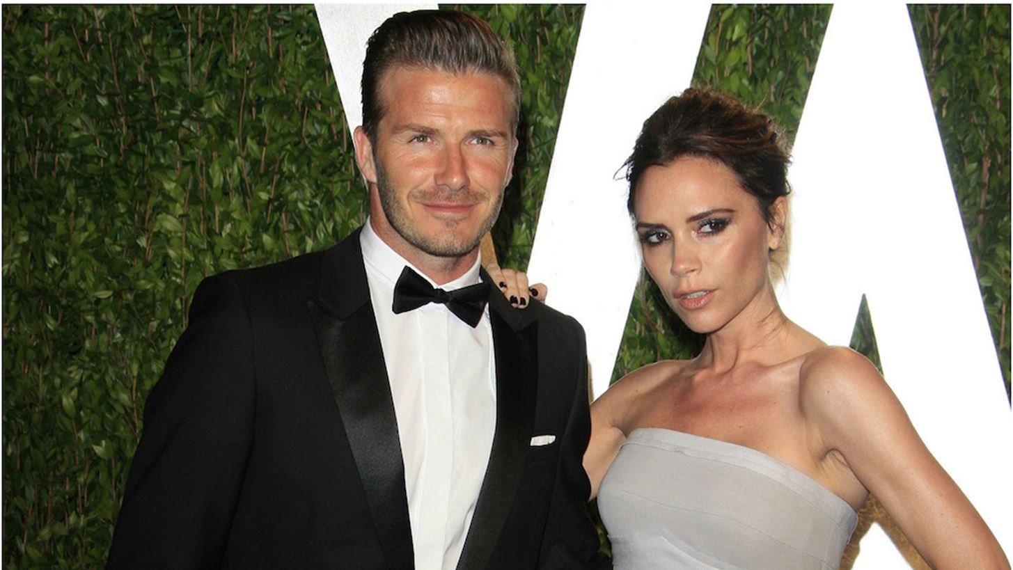 David &#x3BA;&#x3B1;&#x3B9; Victoria Beckham &#x3B8;&#x3B1; &#x3C0;&#x3B1;&#x3C1;&#x3B1;&#x3B2;&#x3C1;&#x3B5;&#x3B8;&#x3BF;&#x3CD;&#x3BD; &#x3C3;&#x3C4;&#x3BF; &#x3B3;&#x3AC;&#x3BC;&#x3BF; &#x3C4;&#x3B7;&#x3C2; Meghan &#x3BA;&#x3B1;&#x3B9; &#x3C4;&#x3BF;&#x3C5; &#x3C0;&#x3C1;&#x3AF;&#x3B3;&#x3BA;&#x3B9;&#x3C0;&#x3B1; Harry