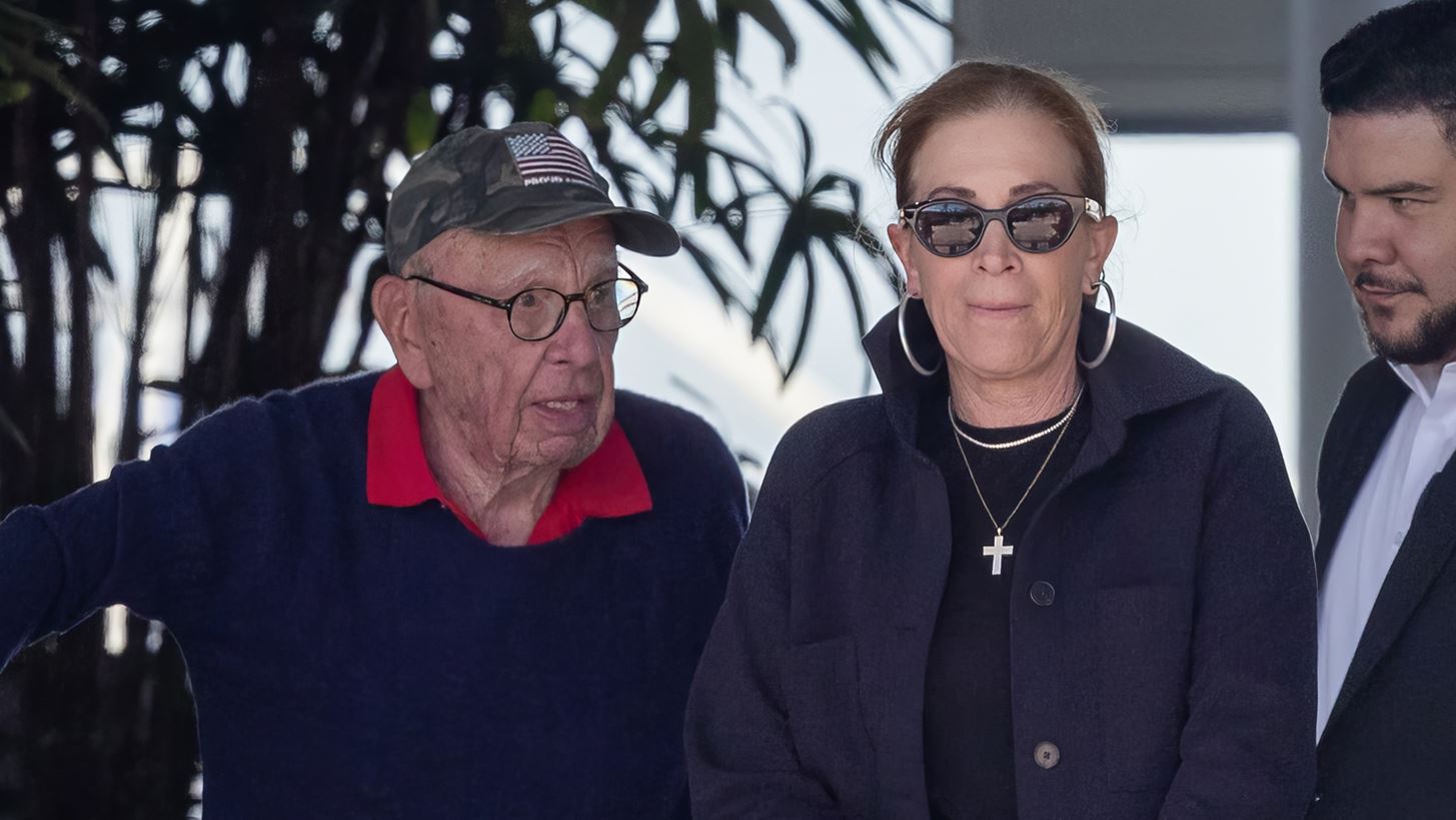 Rupert Murdoch | &#x391;&#x3BA;&#x3CD;&#x3C1;&#x3C9;&#x3C3;&#x3B5; &#x3C4;&#x3BF;&#x3BD; &#x3B1;&#x3C1;&#x3C1;&#x3B1;&#x3B2;&#x3CE;&#x3BD;&#x3B1; &#x3C4;&#x3BF;&#x3C5; &#x3BC;&#x3B5; &#x3C4;&#x3B7;&#x3BD; Ann Lesley Smith