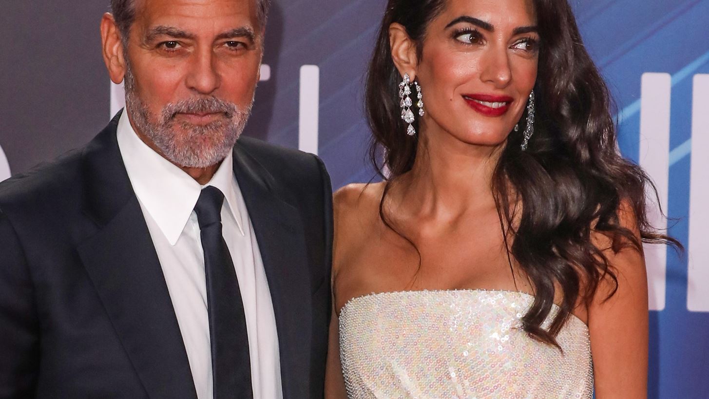 &quot;&#x39C;&#x3B9;&#x3BB;&#x3BF;&#x3CD;&#x3BD; &#x3AE;&#x3B4;&#x3B7; &#x3C4;&#x3C1;&#x3B5;&#x3B9;&#x3C2; &#x3B3;&#x3BB;&#x3CE;&#x3C3;&#x3C3;&#x3B5;&#x3C2;&quot; | &#x39F; George Clooney &#x3B4;&#x3B5;&#x3BD; &#x3AD;&#x3C7;&#x3B5;&#x3B9; &#x3C0;&#x3C1;&#x3CC;&#x3B2;&#x3BB;&#x3B7;&#x3BC;&#x3B1; &#x3B1;&#x3BD; &#x3C4;&#x3B1; &#x3C0;&#x3B1;&#x3B9;&#x3B4;&#x3B9;&#x3AC; &#x3C4;&#x3BF;&#x3C5; &#x3B3;&#x3AF;&#x3BD;&#x3BF;&#x3C5;&#x3BD; &#x3B7;&#x3B8;&#x3BF;&#x3C0;&#x3BF;&#x3B9;&#x3BF;&#x3AF;