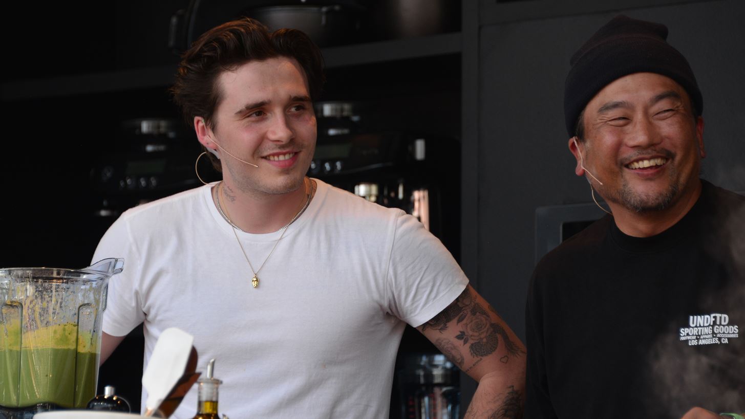 Brooklyn Beckham | &#x3A4;&#x3BF; viral &#x3B2;&#x3AF;&#x3BD;&#x3C4;&#x3B5;&#x3BF; &#x3C0;&#x3BF;&#x3C5; &#x3AD;&#x3B3;&#x3B9;&#x3BD;&#x3B5; &#x3B7; &#x3B1;&#x3B9;&#x3C4;&#x3AF;&#x3B1; &#x3BD;&#x3B1; &#x3BB;&#x3AC;&#x3B2;&#x3B5;&#x3B9; &#x3BA;&#x3B1;&#x3C4;&#x3B1;&#x3B9;&#x3B3;&#x3B9;&#x3C3;&#x3BC;&#x3CC; &#x3B1;&#x3C1;&#x3BD;&#x3B7;&#x3C4;&#x3B9;&#x3BA;&#x3CE;&#x3BD; &#x3C3;&#x3C7;&#x3BF;&#x3BB;&#x3AF;&#x3C9;&#x3BD;