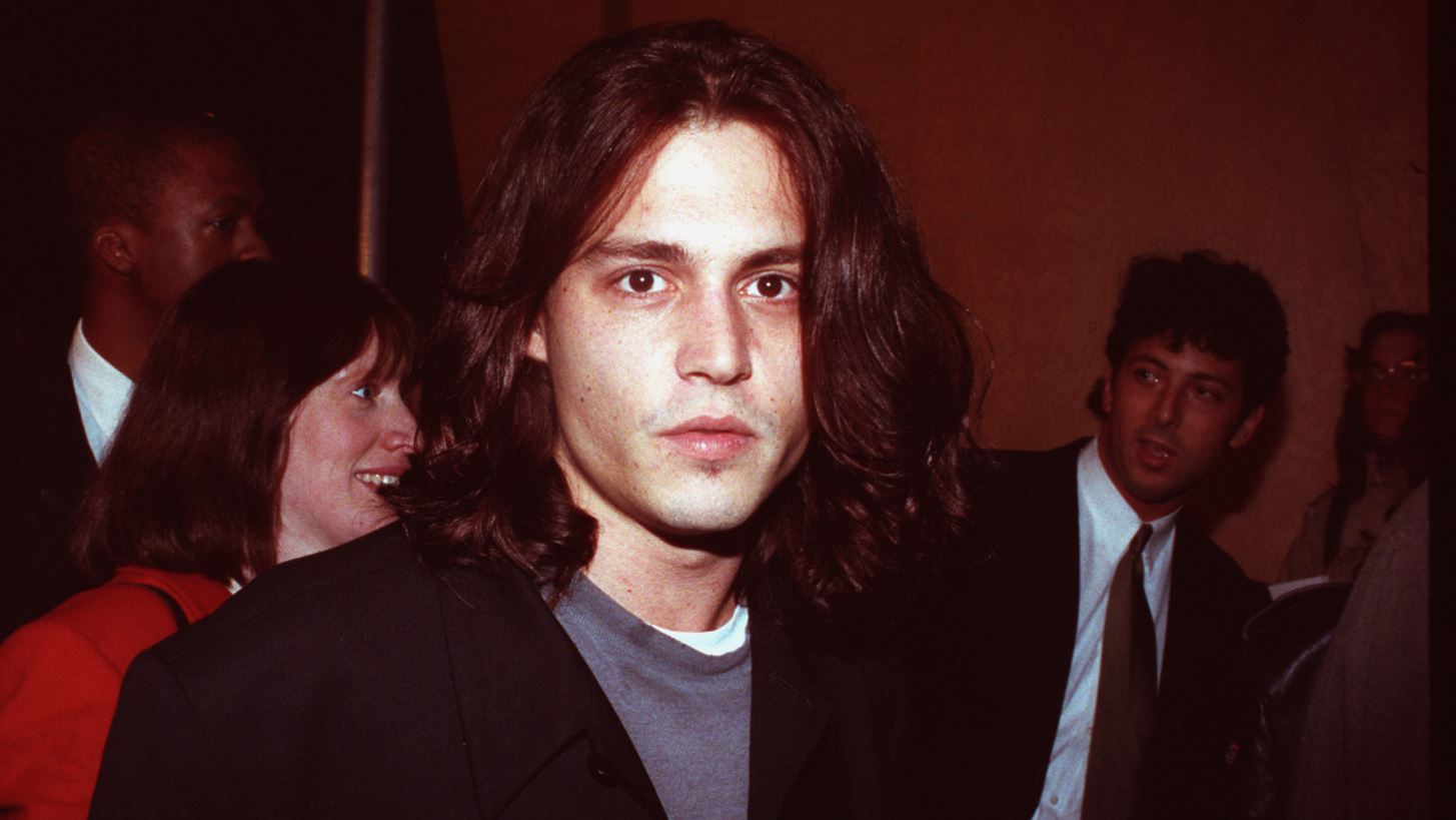 Jennifer Grey: &quot;O Johnny Depp &#x3AE;&#x3C4;&#x3B1;&#x3BD; &#x3C4;&#x3CC;&#x3C3;&#x3BF; &#x3CC;&#x3BC;&#x3BF;&#x3C1;&#x3C6;&#x3BF;&#x3C2;, &#x3AE;&#x3C4;&#x3B1;&#x3BD; &#x3C3;&#x3C7;&#x3B5;&#x3B4;&#x3CC;&#x3BD; &#x3B5;&#x3BE;&#x3C9;&#x3C0;&#x3C1;&#x3B1;&#x3B3;&#x3BC;&#x3B1;&#x3C4;&#x3B9;&#x3BA;&#x3CC;&quot;