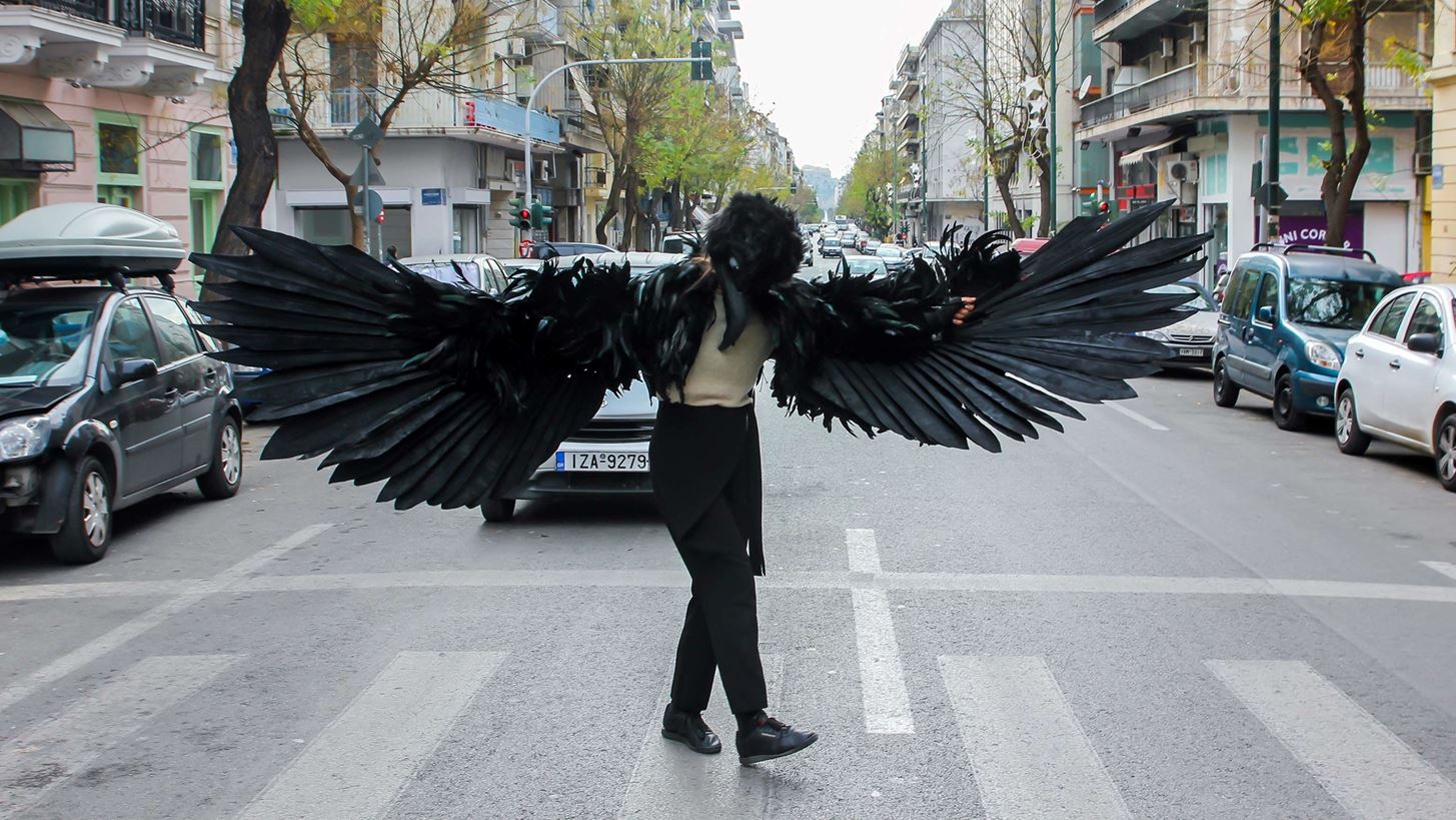 &#x3A7;&#x3BF;&#x3C1;&#x3CC;&#x3C2; | The Bird Experience &#x3C3;&#x3C4;&#x3BF; &#x398;&#x3AD;&#x3B1;&#x3C4;&#x3C1;&#x3BF; &#x3A1;&#x3BF;&#x3AD;&#x3C2; &#x3BC;&#x3B5; &#x3B5;&#x3BB;&#x3B5;&#x3CD;&#x3B8;&#x3B5;&#x3C1;&#x3B7; &#x3B5;&#x3AF;&#x3C3;&#x3BF;&#x3B4;&#x3BF;