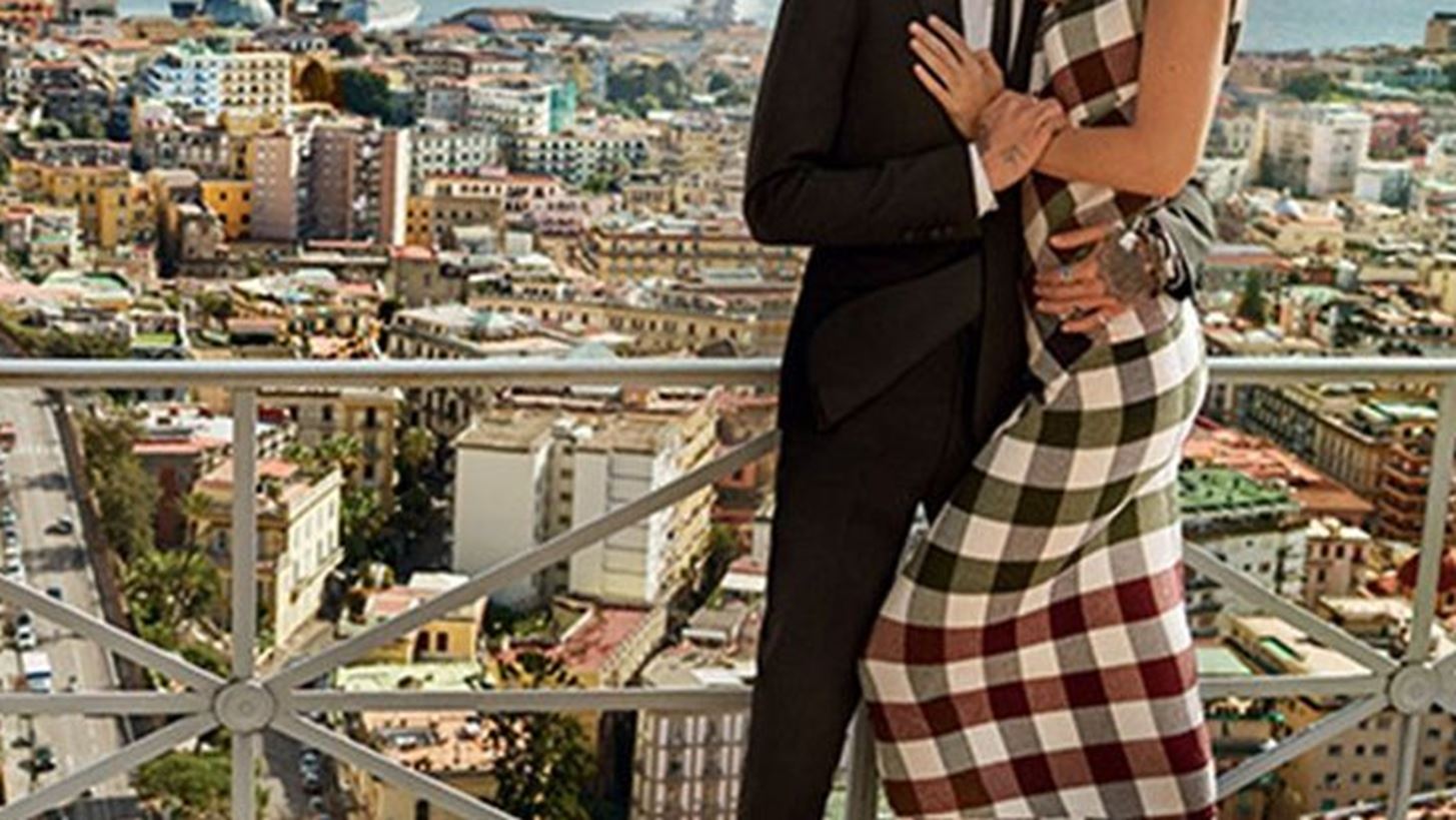 &#x39F; Zayn Malik &#x3B1;&#x3C1;&#x3BD;&#x3B5;&#x3AF;&#x3C4;&#x3B1;&#x3B9; &#x3BD;&#x3B1; &#x3BE;&#x3B5;&#x3BA;&#x3B1;&#x3B8;&#x3B1;&#x3C1;&#x3AF;&#x3C3;&#x3B5;&#x3B9; &#x3C4;&#x3B9; &#x3C3;&#x3C5;&#x3BC;&#x3B2;&#x3B1;&#x3AF;&#x3BD;&#x3B5;&#x3B9; &#x3C3;&#x3C4;&#x3B7; &#x3C3;&#x3C7;&#x3AD;&#x3C3;&#x3B7; &#x3C4;&#x3BF;&#x3C5; &#x3BC;&#x3B5; &#x3C4;&#x3B7;&#x3BD; Gigi Hadid