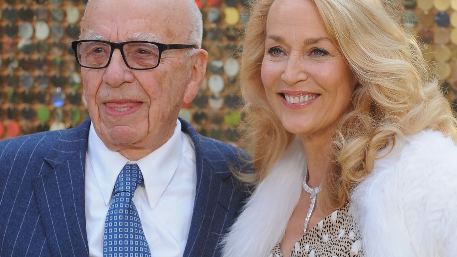 Rupert Murdoch - Jerry Hall | &#x392;&#x3B3;&#x3AE;&#x3BA;&#x3B5; &#x3BA;&#x3B9; &#x3B5;&#x3C0;&#x3AF;&#x3C3;&#x3B7;&#x3BC;&#x3B1; &#x3C4;&#x3BF; &#x3B4;&#x3B9;&#x3B1;&#x3B6;&#x3CD;&#x3B3;&#x3B9;&#x3BF; &#x3C4;&#x3BF;&#x3C5;&#x3C2; &#x2013;&#x3A4;&#x3B9; &#x3B6;&#x3AE;&#x3C4;&#x3B7;&#x3C3;&#x3B5; &#x3C4;&#x3BF; &#x3BC;&#x3BF;&#x3BD;&#x3C4;&#x3AD;&#x3BB;&#x3BF; &#x3B1;&#x3C0;&#x3CC; &#x3C4;&#x3BF;&#x3BD; &#x3B4;&#x3B9;&#x3BA;&#x3B1;&#x3C3;&#x3C4;&#x3AE;
