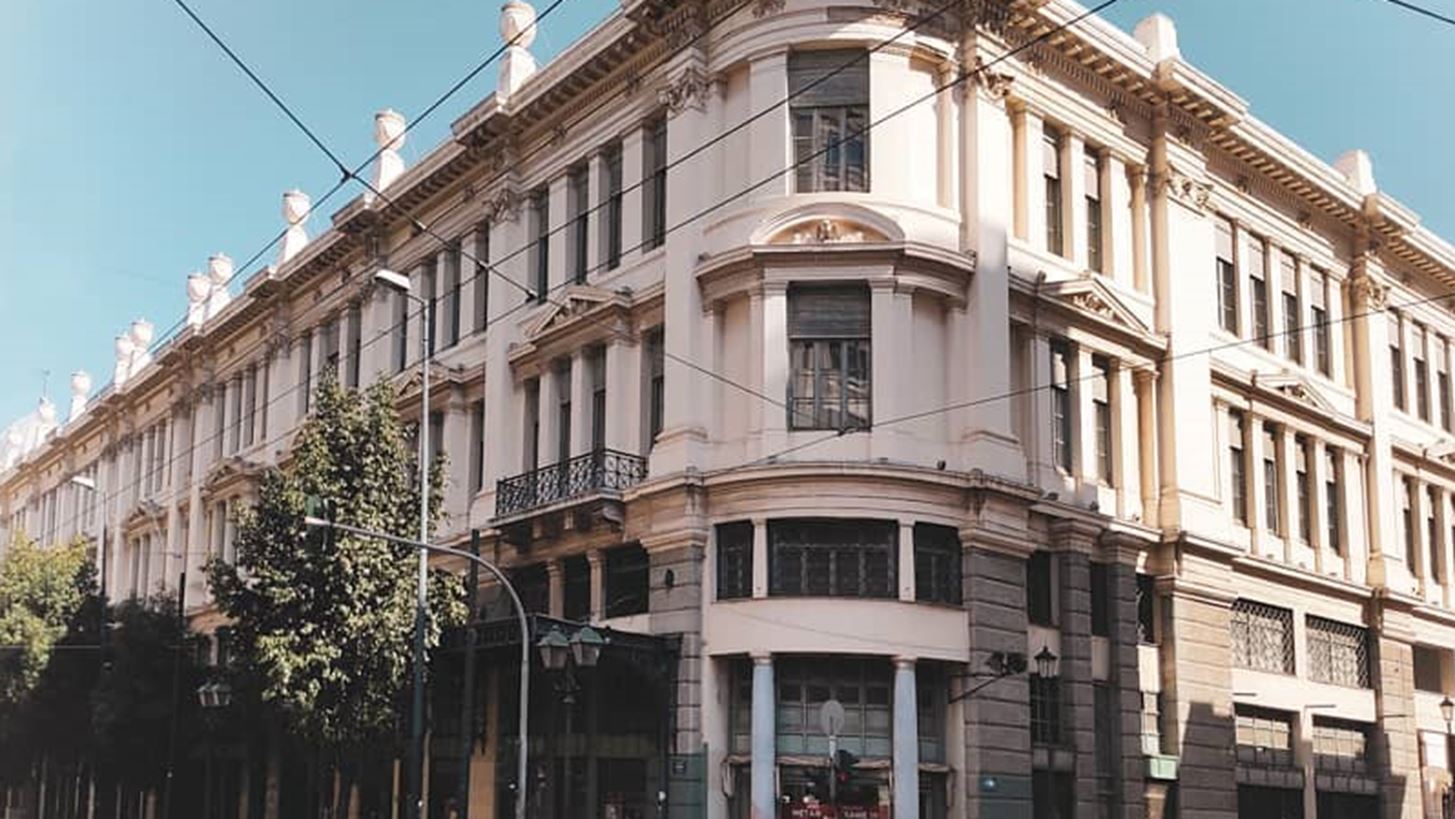 &#x395;&#x3B4;&#x3CE; &#x3BA;&#x3B1;&#x3B9; 10 &#x3C7;&#x3C1;&#x3CC;&#x3BD;&#x3B9;&#x3B1; &#x3AD;&#x3BD;&#x3B1;&#x3C2; &#x3B3;&#x3C1;&#x3B1;&#x3C6;&#x3AF;&#x3C3;&#x3C4;&#x3B1;&#x3C2; &#x3B1;&#x3BD;&#x3B1;&#x3B4;&#x3B5;&#x3B9;&#x3BA;&#x3BD;&#x3CD;&#x3B5;&#x3B9; &#x3C4;&#x3B9;&#x3C2; &#x3C0;&#x3B9;&#x3BF; &#x3CC;&#x3BC;&#x3BF;&#x3C1;&#x3C6;&#x3B5;&#x3C2; &#x3B3;&#x3C9;&#x3BD;&#x3B9;&#x3AD;&#x3C2; &#x3C4;&#x3B7;&#x3C2; &#x391;&#x3B8;&#x3AE;&#x3BD;&#x3B1;&#x3C2;