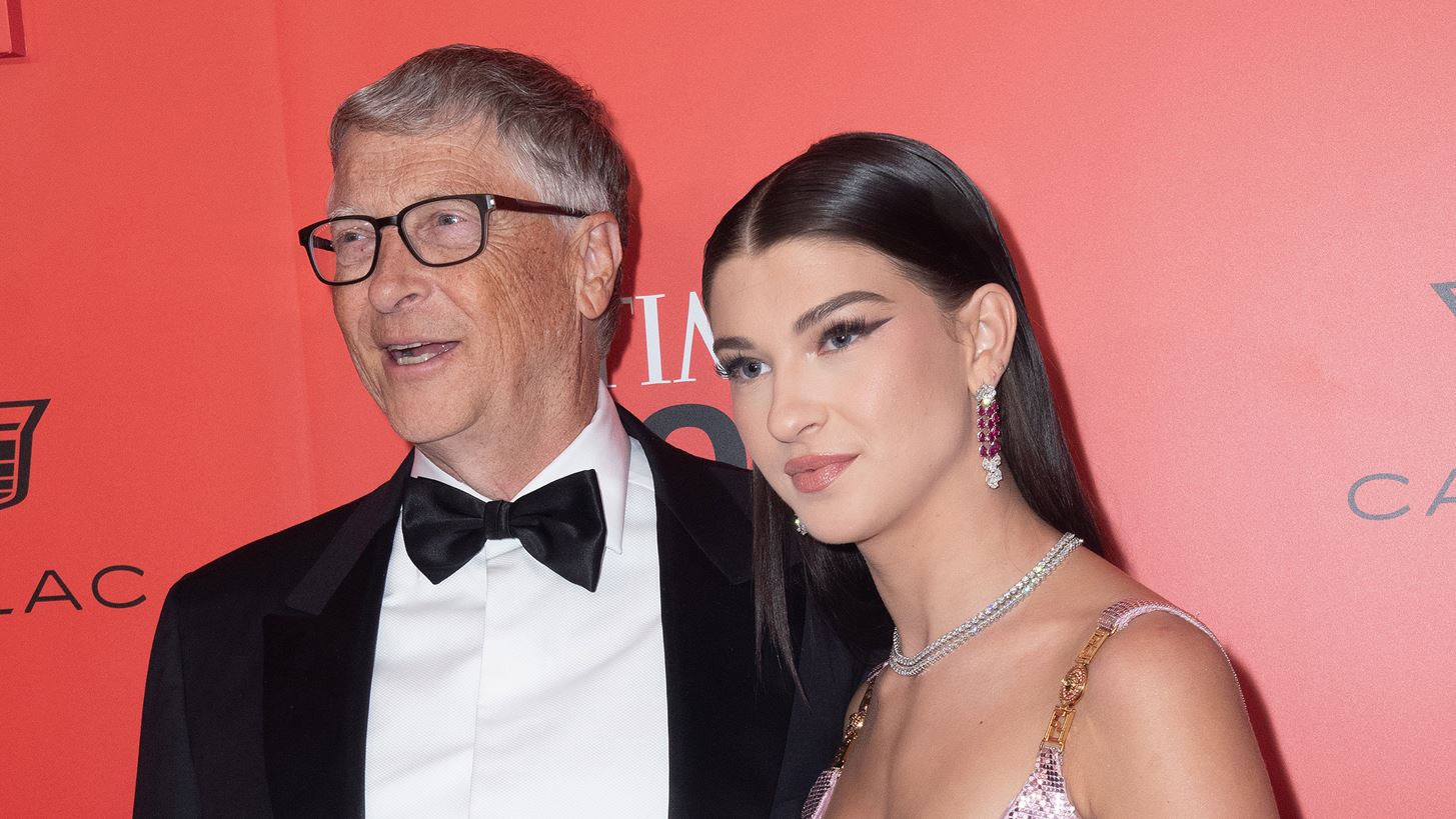 Phoebe Gates | &#x3A4;&#x3BF; &#x3BE;&#x3AD;&#x3C3;&#x3C0;&#x3B1;&#x3C3;&#x3BC;&#x3B1; &#x3B3;&#x3B9;&#x3B1; &#x3C4;&#x3B7; &#x3B4;&#x3B9;&#x3B1;&#x3C6;&#x3C5;&#x3BB;&#x3B5;&#x3C4;&#x3B9;&#x3BA;&#x3AE; &#x3C4;&#x3B7;&#x3C2; &#x3C3;&#x3C7;&#x3AD;&#x3C3;&#x3B7; &#x3BA;&#x3B1;&#x3B9; &#x3BF;&#x3B9; &#x3B8;&#x3B5;&#x3C9;&#x3C1;&#x3AF;&#x3B5;&#x3C2; &#x3C3;&#x3C5;&#x3BD;&#x3C9;&#x3BC;&#x3BF;&#x3C3;&#x3AF;&#x3B1;&#x3C2; &#x3C0;&#x3BF;&#x3C5; &#x3B1;&#x3BA;&#x3BF;&#x3BB;&#x3BF;&#x3C5;&#x3B8;&#x3BF;&#x3CD;&#x3BD; &#x3C4;&#x3B7;&#x3BD; &#x3BF;&#x3B9;&#x3BA;&#x3BF;&#x3B3;&#x3AD;&#x3BD;&#x3B5;&#x3B9;&#x3AC; &#x3C4;&#x3B7;&#x3C2;