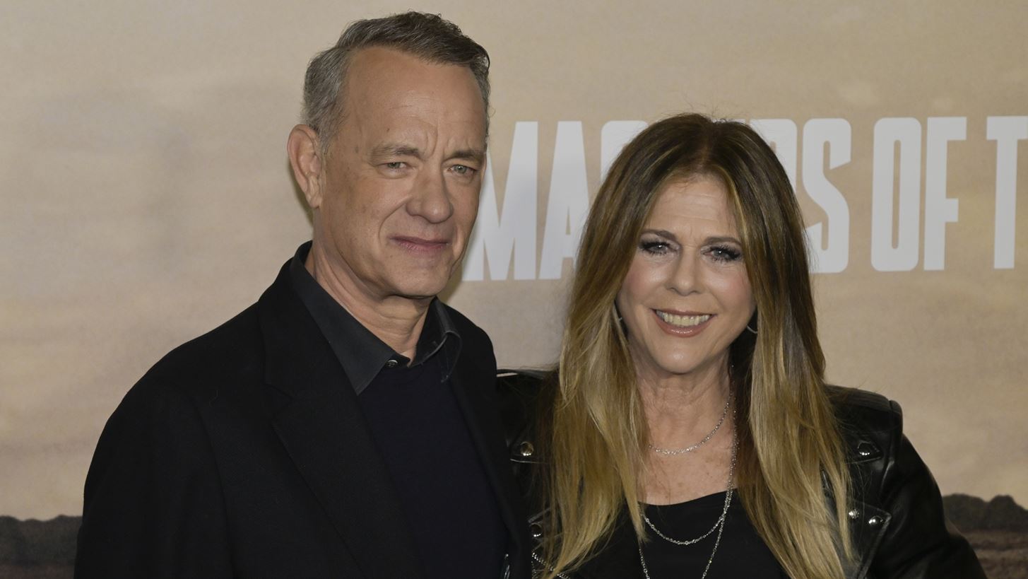 Tom Hanks &amp; Rita Wilson | &#x39C;&#x3B1;&#x3B6;&#x3AF; &#x3BC;&#x3B5; &#x3C4;&#x3B1; &#x3C0;&#x3B1;&#x3B9;&#x3B4;&#x3B9;&#x3AC; &#x3C4;&#x3BF;&#x3C5;&#x3C2; &#x3C3;&#x3C4;&#x3BF; &#x3BA;&#x3CC;&#x3BA;&#x3BA;&#x3B9;&#x3BD;&#x3BF; &#x3C7;&#x3B1;&#x3BB;&#x3AF;