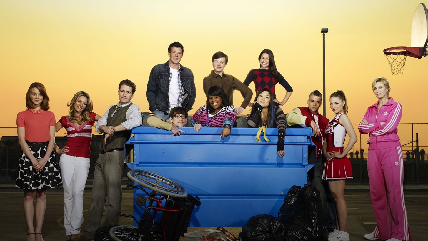 &quot;The Price of Glee&quot; | &#x3A4;&#x3BF; &#x3BD;&#x3AD;&#x3BF; &#x3BD;&#x3C4;&#x3BF;&#x3BA;&#x3B9;&#x3BC;&#x3B1;&#x3BD;&#x3C4;&#x3AD;&#x3C1; &#x3C0;&#x3BF;&#x3C5; &#x3C0;&#x3C1;&#x3B1;&#x3B3;&#x3BC;&#x3B1;&#x3C4;&#x3B5;&#x3CD;&#x3B5;&#x3C4;&#x3B1;&#x3B9; &#x3C4;&#x3B7;&#x3BD; &quot;&#x3BA;&#x3B1;&#x3C4;&#x3AC;&#x3C1;&#x3B1;&quot; &#x3C4;&#x3C9;&#x3BD; &#x3C0;&#x3C1;&#x3C9;&#x3C4;&#x3B1;&#x3B3;&#x3C9;&#x3BD;&#x3B9;&#x3C3;&#x3C4;&#x3CE;&#x3BD; &#x3C4;&#x3B7;&#x3C2; &#x3B4;&#x3B7;&#x3BC;&#x3BF;&#x3C6;&#x3B9;&#x3BB;&#x3BF;&#x3CD;&#x3C2; &#x3C3;&#x3B5;&#x3B9;&#x3C1;&#x3AC;&#x3C2;