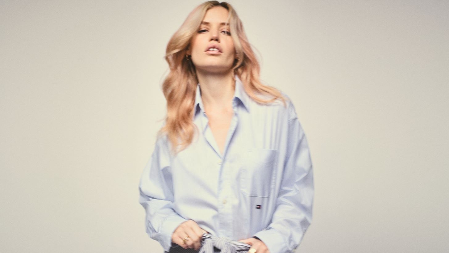 &#x397; &#x3BA;&#x3B1;&#x3BC;&#x3C0;&#x3AC;&#x3BD;&#x3B9;&#x3B1; &#x3C4;&#x3B7;&#x3C2; Tommy Hilfiger &#x3B3;&#x3B9;&#x3B1; &#x3C4;&#x3B7; &#x3C3;&#x3C5;&#x3BB;&#x3BB;&#x3BF;&#x3B3;&#x3AE; Classics Reborn