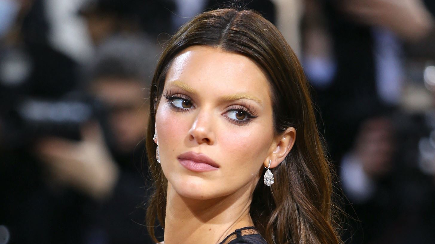 Kendall Jenner | &#x39F; &#x3B1;&#x3BD;&#x3BF;&#x3C1;&#x3B8;&#x3CC;&#x3B4;&#x3BF;&#x3BE;&#x3BF;&#x3C2; &#x3C4;&#x3C1;&#x3CC;&#x3C0;&#x3BF;&#x3C2; &#x3BC;&#x3B5; &#x3C4;&#x3BF;&#x3BD; &#x3BF;&#x3C0;&#x3BF;&#x3AF;&#x3BF; &#x3C0;&#x3C1;&#x3BF;&#x3C3;&#x3C0;&#x3AC;&#x3B8;&#x3B7;&#x3C3;&#x3B5; &#x3BD;&#x3B1; &#x3BA;&#x3CC;&#x3C8;&#x3B5;&#x3B9; &#x3AD;&#x3BD;&#x3B1; &#x3B1;&#x3B3;&#x3B3;&#x3BF;&#x3CD;&#x3C1;&#x3B9; &#x3C0;&#x3BF;&#x3C5; &#x3AD;&#x3B3;&#x3B9;&#x3BD;&#x3B5; viral