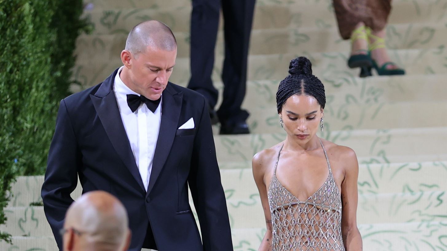 &#x397; Zoe Kravitz &#x3BC;&#x3AF;&#x3BB;&#x3B7;&#x3C3;&#x3B5; &#x3C0;&#x3C1;&#x3CE;&#x3C4;&#x3B7; &#x3C6;&#x3BF;&#x3C1;&#x3AC; &#x3B1;&#x3BD;&#x3BF;&#x3B9;&#x3C7;&#x3C4;&#x3AC; &#x3B3;&#x3B9;&#x3B1; &#x3C4;&#x3B7; &#x3C3;&#x3C7;&#x3AD;&#x3C3;&#x3B7; &#x3C4;&#x3B7;&#x3C2; &#x3BC;&#x3B5; &#x3C4;&#x3BF;&#x3BD; Channing Tatum