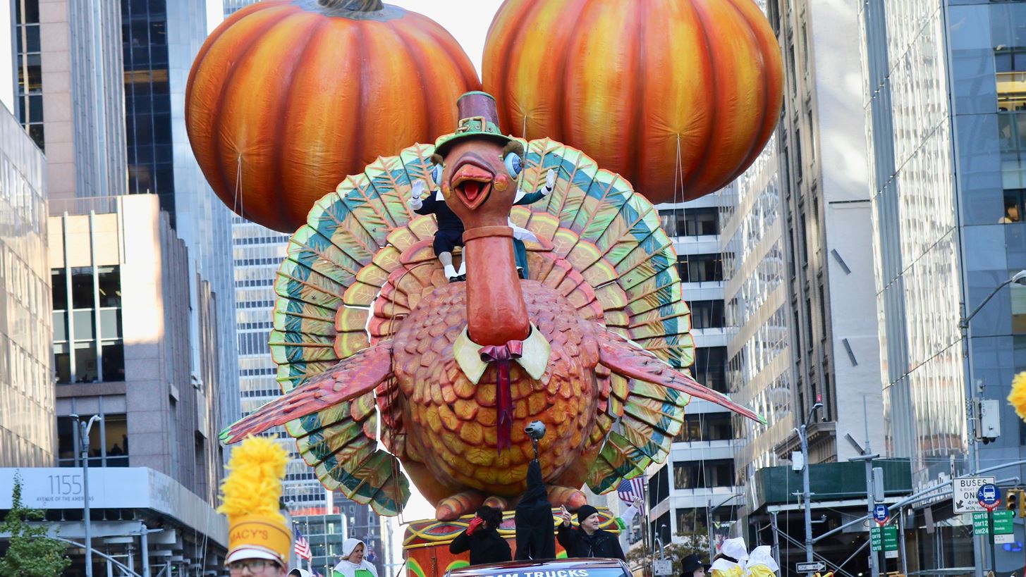 Thanksgiving 2017: &#x3A0;&#x3CE;&#x3C2; &#x3B3;&#x3B9;&#x3CC;&#x3C1;&#x3C4;&#x3B1;&#x3C3;&#x3B1;&#x3BD; &#x3BF;&#x3B9; stars &#x3C4;&#x3B7;&#x3BD; &#x397;&#x3BC;&#x3AD;&#x3C1;&#x3B1; &#x3C4;&#x3C9;&#x3BD; &#x395;&#x3C5;&#x3C7;&#x3B1;&#x3C1;&#x3B9;&#x3C3;&#x3C4;&#x3B9;&#x3CE;&#x3BD;