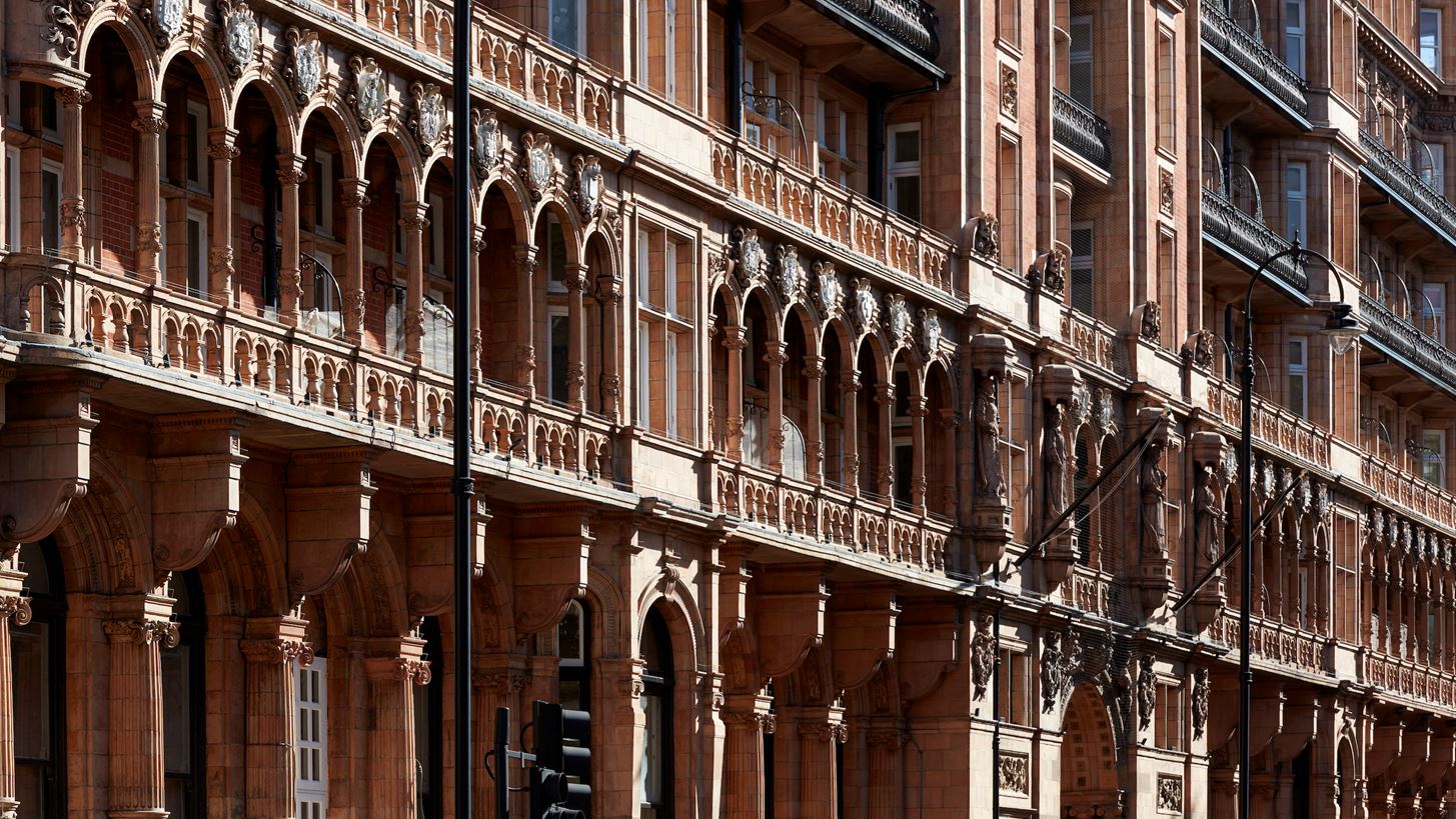 &#x388;&#x3BD;&#x3B1; &#x3BE;&#x3B5;&#x3BD;&#x3BF;&#x3B4;&#x3BF;&#x3C7;&#x3B5;&#x3AF;&#x3BF; &#x3BC;&#x3B5; &#x3B1;&#x3C4;&#x3BC;&#x3CC;&#x3C3;&#x3C6;&#x3B1;&#x3B9;&#x3C1;&#x3B1; Downton Abbey &#x3C3;&#x3C4;&#x3B7;&#x3BD; &#x3BA;&#x3B1;&#x3C1;&#x3B4;&#x3B9;&#x3AC; &#x3C4;&#x3BF;&#x3C5; &#x39B;&#x3BF;&#x3BD;&#x3B4;&#x3AF;&#x3BD;&#x3BF;&#x3C5;