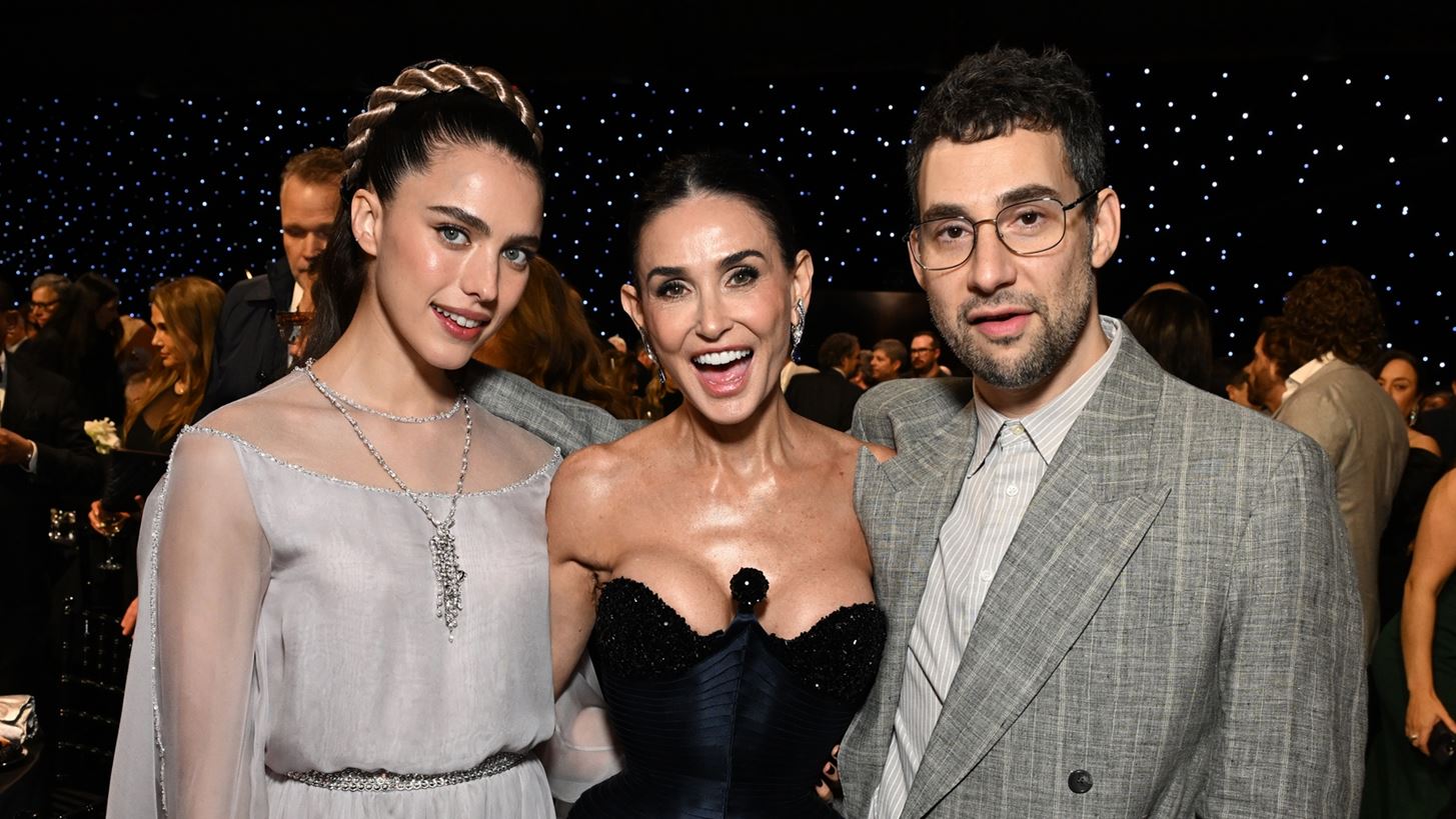Critics&#x27; Choice Awards 2025 | &#x39F;&#x3B9; &#x3BC;&#x3B5;&#x3B3;&#x3AC;&#x3BB;&#x3BF;&#x3B9; &#x3BD;&#x3B9;&#x3BA;&#x3B7;&#x3C4;&#x3AD;&#x3C2; &#x3C4;&#x3B7;&#x3C2; &#x3B2;&#x3C1;&#x3B1;&#x3B4;&#x3B9;&#x3AC;&#x3C2;