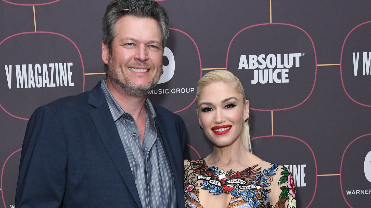 Gwen Stefani | &#x3A0;&#x3B1;&#x3BD;&#x3C4;&#x3C1;&#x3B5;&#x3CD;&#x3C4;&#x3B7;&#x3BA;&#x3B5; &#x3BA;&#x3C1;&#x3C5;&#x3C6;&#x3AC; &#x3C4;&#x3BF;&#x3BD; Blake Shelton;