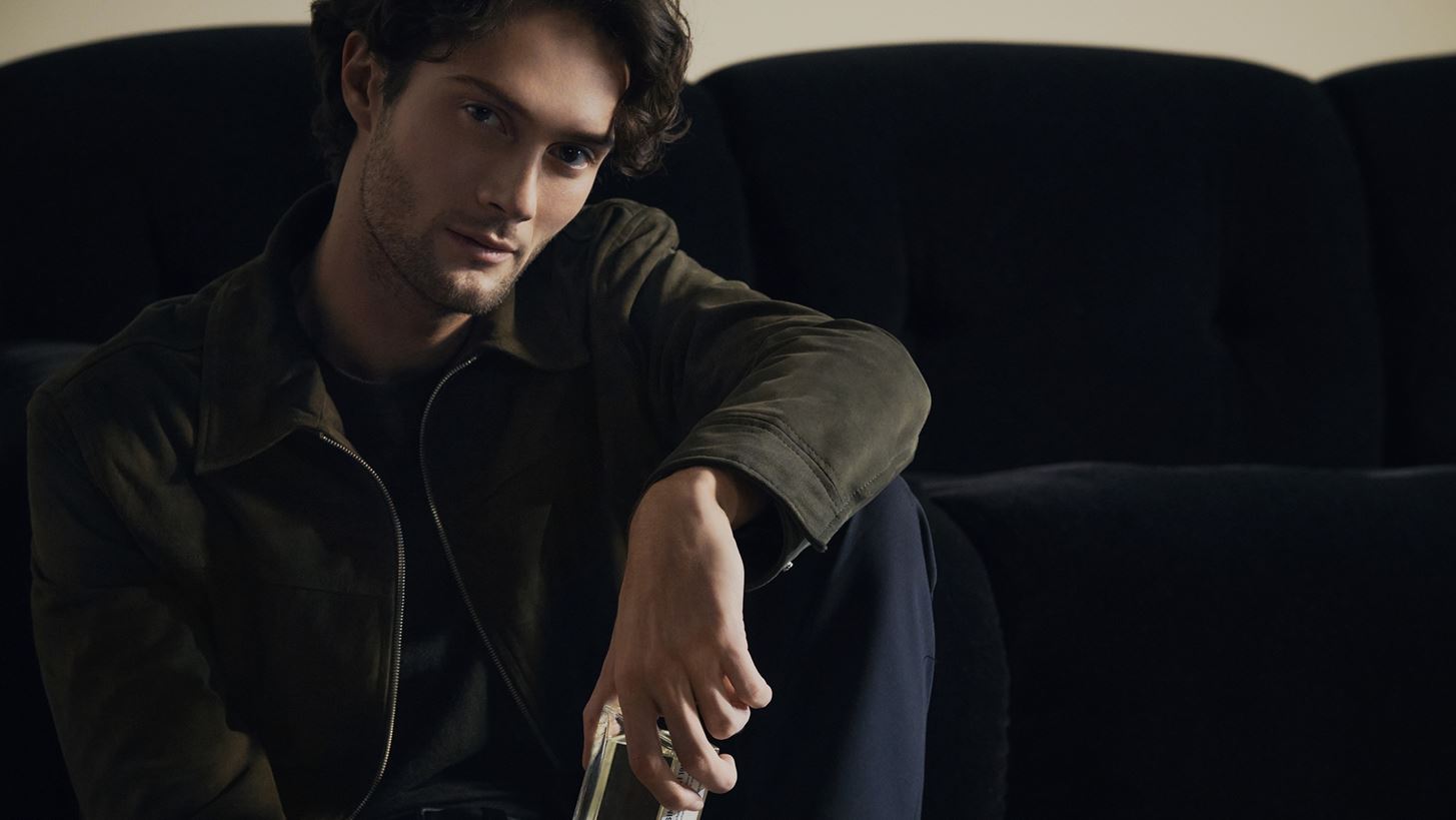 &#x3A4;&#x3BF; &#x3BD;&#x3AD;&#x3BF; &#x3AC;&#x3C1;&#x3C9;&#x3BC;&#x3B1; &#x3C4;&#x3B7;&#x3C2; Massimo Dutti &#x3B1;&#x3C0;&#x3BF;&#x3C0;&#x3BD;&#x3AD;&#x3B5;&#x3B9; &#x3BC;&#x3B9;&#x3B1; &#x3B1;&#x3B9;&#x3C3;&#x3B8;&#x3B7;&#x3C3;&#x3B9;&#x3B1;&#x3BA;&#x3AE; &#x3B1;&#x3C1;&#x3C1;&#x3B5;&#x3BD;&#x3C9;&#x3C0;&#x3CC;&#x3C4;&#x3B7;&#x3C4;&#x3B1;