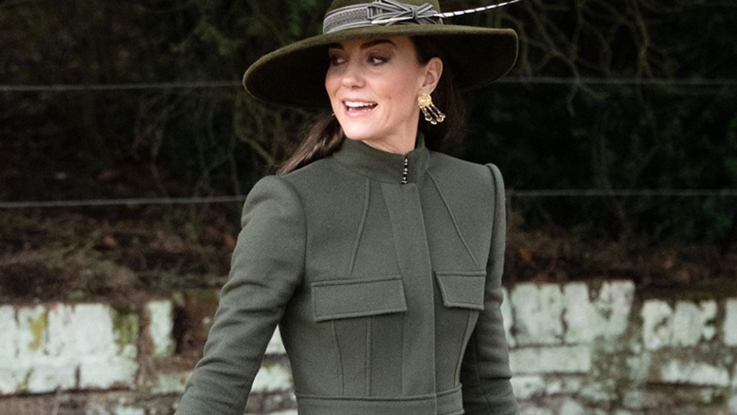 Kate Middleton | &#x3A4;&#x3BF; &#x3C3;&#x3C7;&#x3CC;&#x3BB;&#x3B9;&#x3CC; &#x3C4;&#x3B7;&#x3C2; &#x3C3;&#x3C4;&#x3BF; Twitter &#x3B3;&#x3B9;&#x3B1; &#x3C4;&#x3B7; &#x3C7;&#x3C1;&#x3B9;&#x3C3;&#x3C4;&#x3BF;&#x3C5;&#x3B3;&#x3B5;&#x3BD;&#x3BD;&#x3B9;&#x3AC;&#x3C4;&#x3B9;&#x3BA;&#x3B7; &#x3B5;&#x3BC;&#x3C6;&#x3AC;&#x3BD;&#x3B9;&#x3C3;&#x3AE; &#x3C4;&#x3B7;&#x3C2;