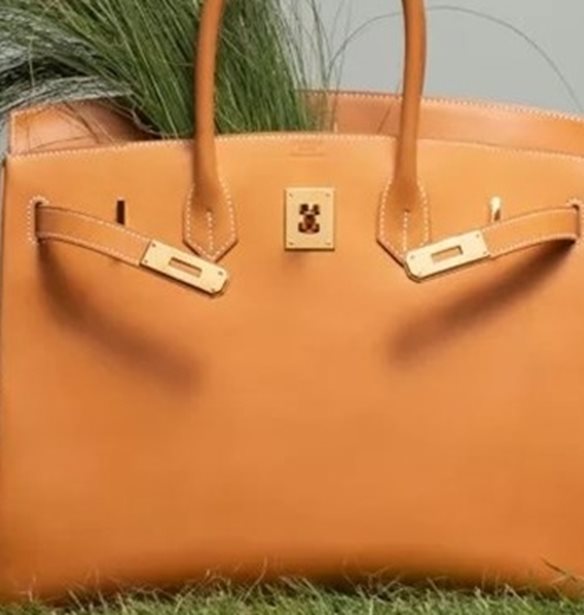 Herm&#xE8;s Birkin Bag | &#x397; &#x3B1;&#x3BE;&#x3AF;&#x3B1; &#x3C4;&#x3B7;&#x3C2; &#x3BE;&#x3B5;&#x3C0;&#x3AD;&#x3C1;&#x3B1;&#x3C3;&#x3B5; &#x3BA;&#x3B1;&#x3B9; &#x3C4;&#x3B7;&#x3BD; &#x3C4;&#x3B9;&#x3BC;&#x3AE; &#x3C4;&#x3BF;&#x3C5; &#x3C7;&#x3C1;&#x3C5;&#x3C3;&#x3BF;&#x3CD;