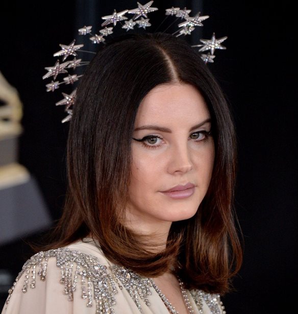 Lana del Rey | &#x388;&#x3B3;&#x3B9;&#x3BD;&#x3B5; &#x3B1;&#x3C0;&#x3CC; &#x3BC;&#x3B5;&#x3BB;&#x3B1;&#x3C7;&#x3C1;&#x3B9;&#x3BD;&#x3AE; &#x3BE;&#x3B1;&#x3BD;&#x3B8;&#x3B9;&#x3AC; &#x3C7;&#x3AC;&#x3C1;&#x3B7; &#x3C3;&#x3C4;&#x3BF; &#x3B3;&#x3BD;&#x3C9;&#x3C3;&#x3C4;&#x3CC; &#x3C4;&#x3C1;&#x3B9;&#x3BA; &#x3BC;&#x3B5; &#x3C4;&#x3BF; &#x3BB;&#x3B5;&#x3BC;&#x3CC;&#x3BD;&#x3B9;