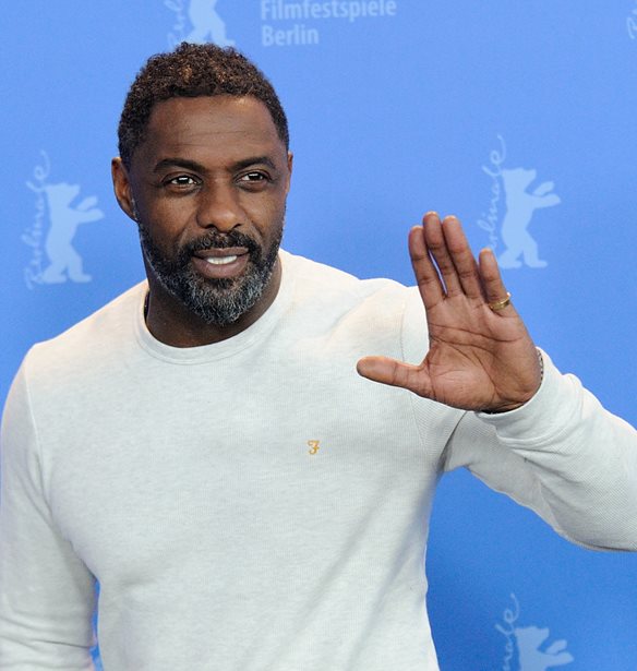 Idris Elba: &quot;&#x397; &#x3B5;&#x3C0;&#x3B9;&#x3C4;&#x3C5;&#x3C7;&#x3AF;&#x3B1; &#x3B4;&#x3B5;&#x3BD; &#x3B1;&#x3BD;&#x3B1;&#x3B9;&#x3C1;&#x3B5;&#x3AF; &#x3C4;&#x3BF;&#x3BD; &#x3C1;&#x3B1;&#x3C4;&#x3C3;&#x3B9;&#x3C3;&#x3BC;&#x3CC;&quot;