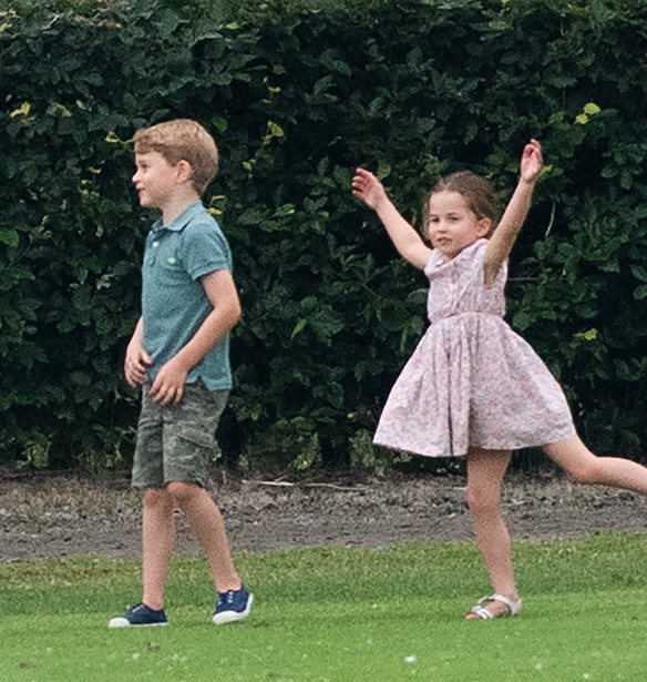 The Prince | &#x397; &#x3BD;&#x3AD;&#x3B1; animated &#x3C3;&#x3B5;&#x3B9;&#x3C1;&#x3AC; &#x3C0;&#x3BF;&#x3C5; &#x3C3;&#x3B1;&#x3C4;&#x3B9;&#x3C1;&#x3AF;&#x3B6;&#x3B5;&#x3B9; &#x3C4;&#x3B7; &#x3B2;&#x3C1;&#x3B5;&#x3C4;&#x3B1;&#x3BD;&#x3B9;&#x3BA;&#x3AE; &#x3B2;&#x3B1;&#x3C3;&#x3B9;&#x3BB;&#x3B9;&#x3BA;&#x3AE; &#x3BF;&#x3B9;&#x3BA;&#x3BF;&#x3B3;&#x3AD;&#x3BD;&#x3B5;&#x3B9;&#x3B1;