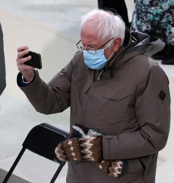 &#x3A0;&#x3C1;&#x3AD;&#x3C0;&#x3B5;&#x3B9; &#x3BD;&#x3B1; &#x3BC;&#x3B9;&#x3BB;&#x3AE;&#x3C3;&#x3BF;&#x3C5;&#x3BC;&#x3B5; &#x3B3;&#x3B9;&#x3B1; &#x3C4;&#x3BF; &#x3BC;&#x3C0;&#x3BF;&#x3C5;&#x3C6;&#x3AC;&#x3BD; &#x3C4;&#x3BF;&#x3C5; Bernie Sanders