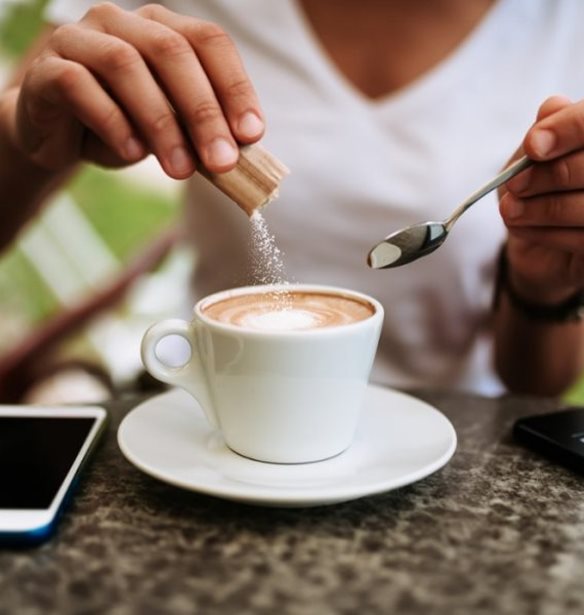 Αλάτι, ζάχαρη, αλεύρι: Είναι τελικά τόσο επιβαρυντικά για εμάς τα λευκά προϊόντα;