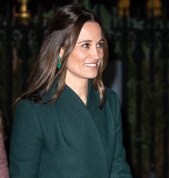 Pippa Middleton - &#x3A0;&#x3C1;&#x3B9;&#x3B3;&#x3BA;&#x3AF;&#x3C0;&#x3B9;&#x3C3;&#x3C3;&#x3B1; &#x392;&#x3B5;&#x3B1;&#x3C4;&#x3C1;&#x3AF;&#x3BA;&#x3B7; | &#x3A6;&#x3CC;&#x3C1;&#x3B5;&#x3C3;&#x3B1;&#x3BD; &#x3B1;&#x3BA;&#x3C1;&#x3B9;&#x3B2;&#x3CE;&#x3C2; &#x3C4;&#x3BF; &#x3AF;&#x3B4;&#x3B9;&#x3BF; &#x3C0;&#x3B1;&#x3BB;&#x3C4;&#x3CC; &#x3C3;&#x3C4;&#x3B7; &#x3C7;&#x3C1;&#x3B9;&#x3C3;&#x3C4;&#x3BF;&#x3C5;&#x3B3;&#x3B5;&#x3BD;&#x3BD;&#x3B9;&#x3AC;&#x3C4;&#x3B9;&#x3BA;&#x3B7; &#x3C3;&#x3C5;&#x3BD;&#x3B1;&#x3C5;&#x3BB;&#x3AF;&#x3B1; &#x3C4;&#x3B7;&#x3C2; Kate